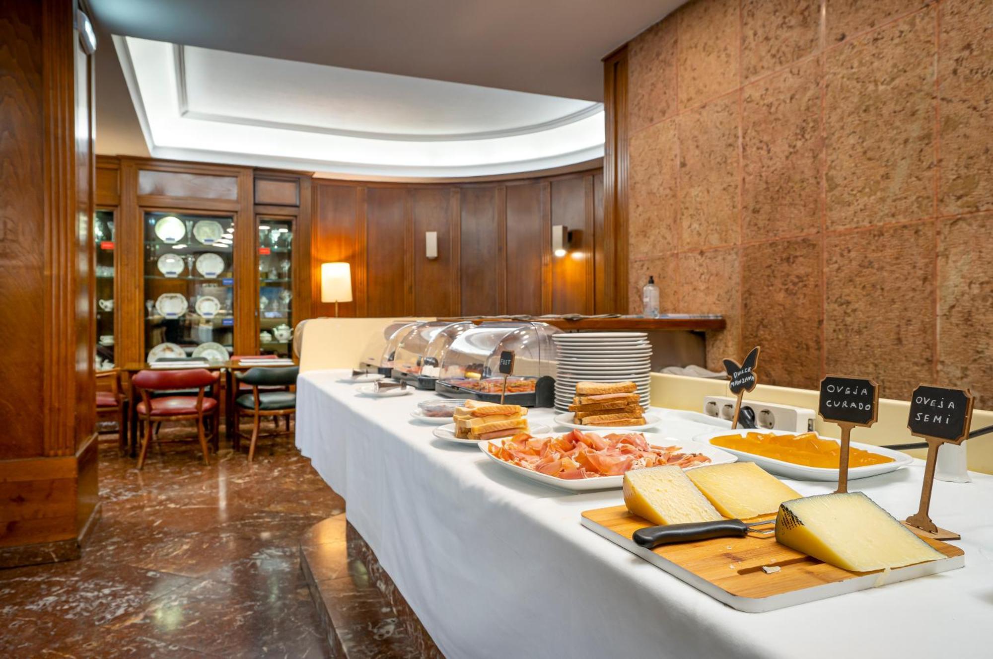 Hernán Cortés Hotel Gijón