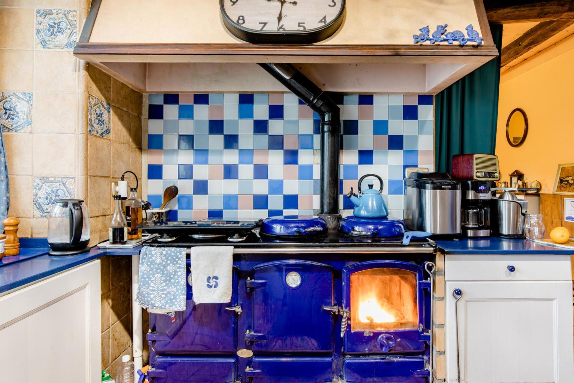 Eguzki Bed & Breakfast *