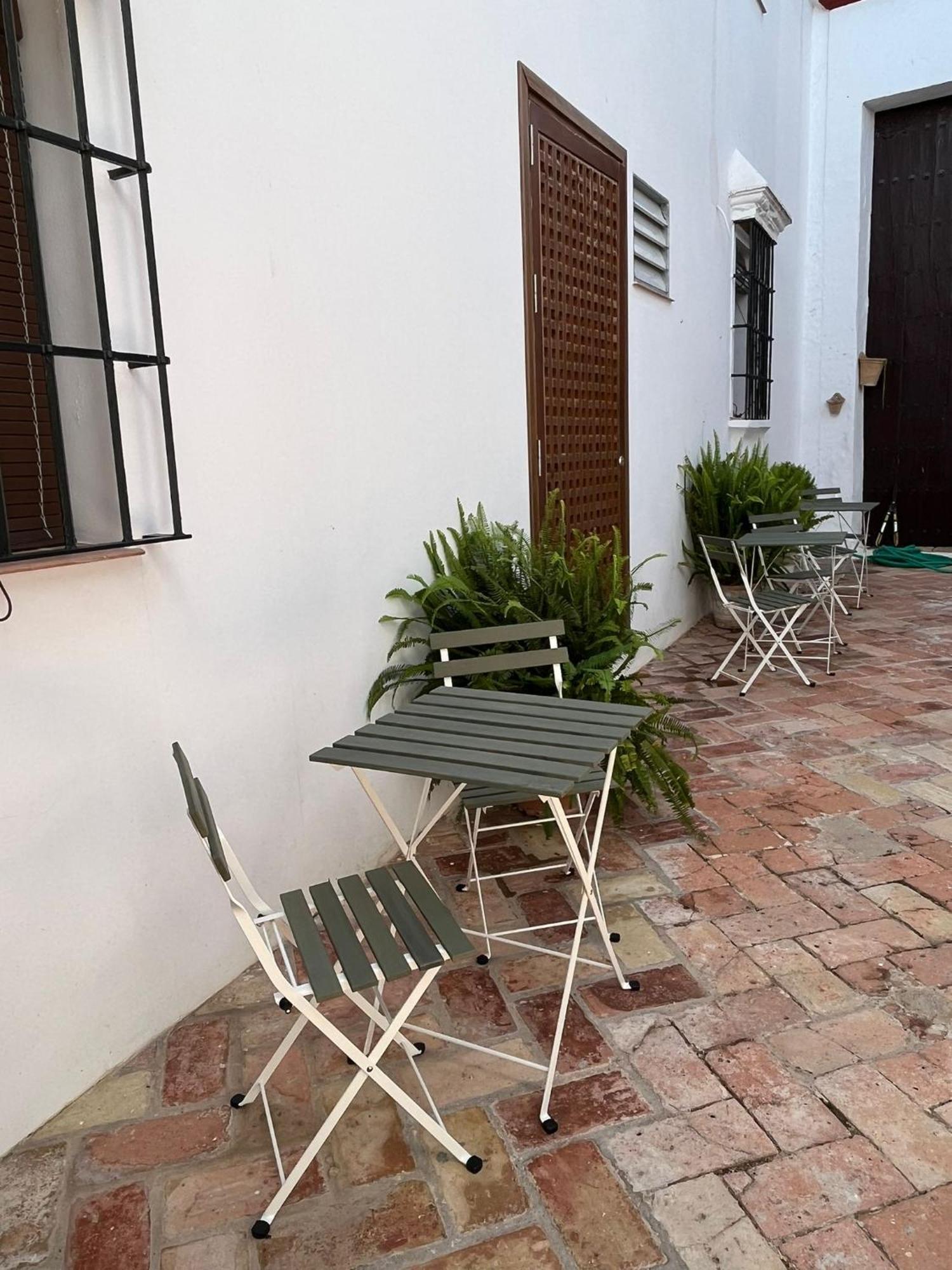 Clarisas Pensión Carmona (Seville)