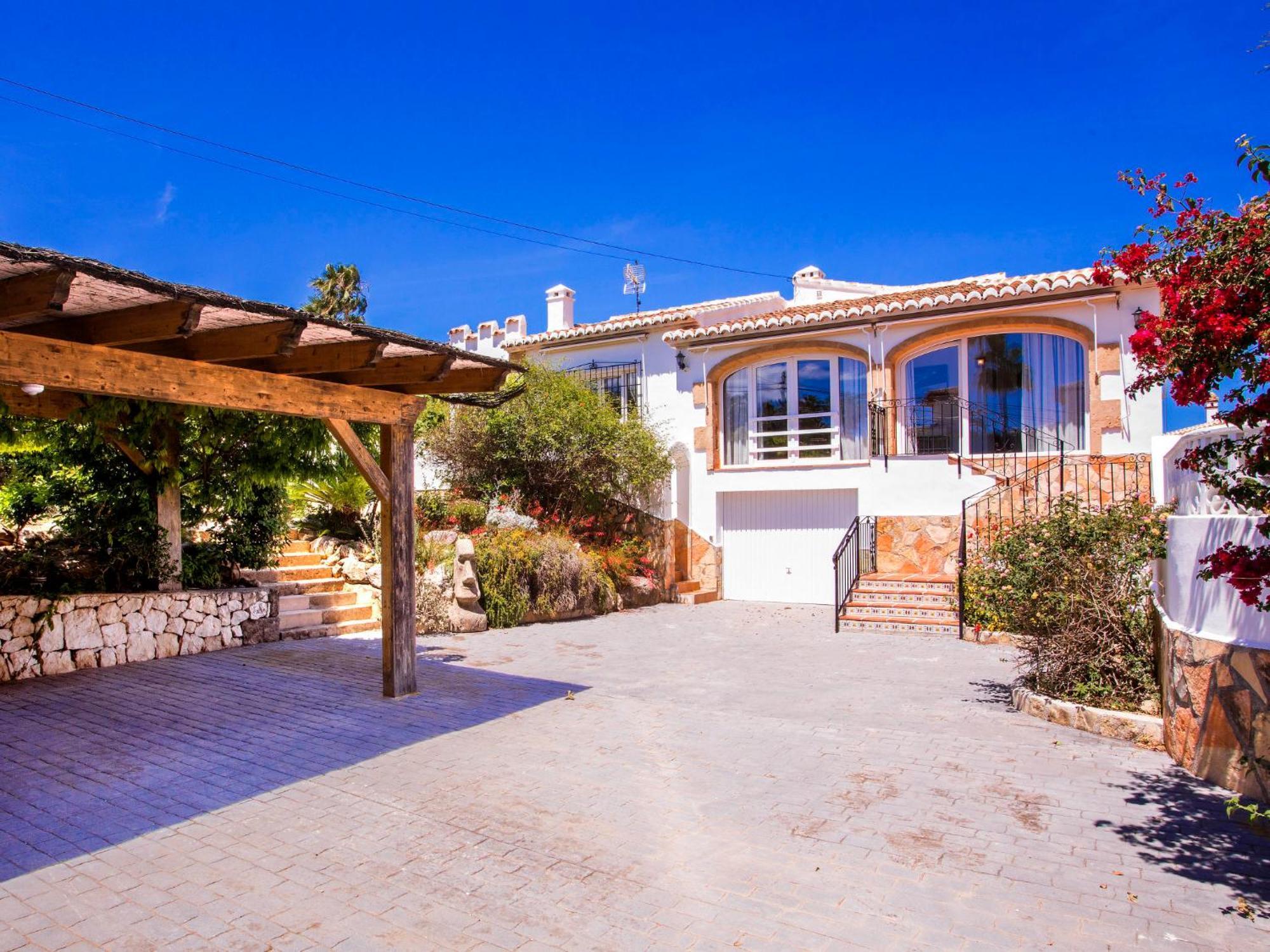 Villa La Esquina By Interhome Javea