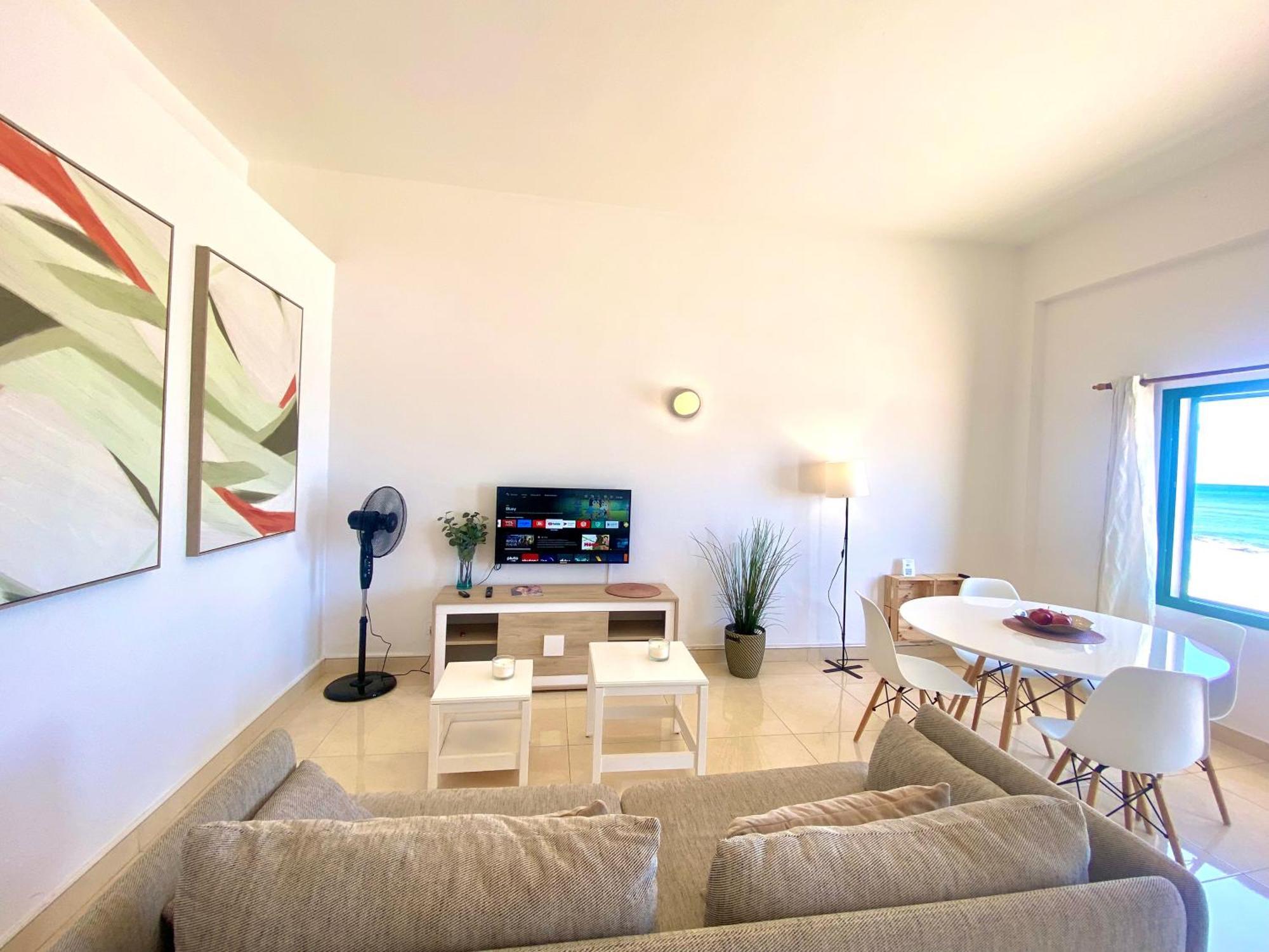 Apartamento 11. Arena Y Mar Playa Honda (Lanzarote)
