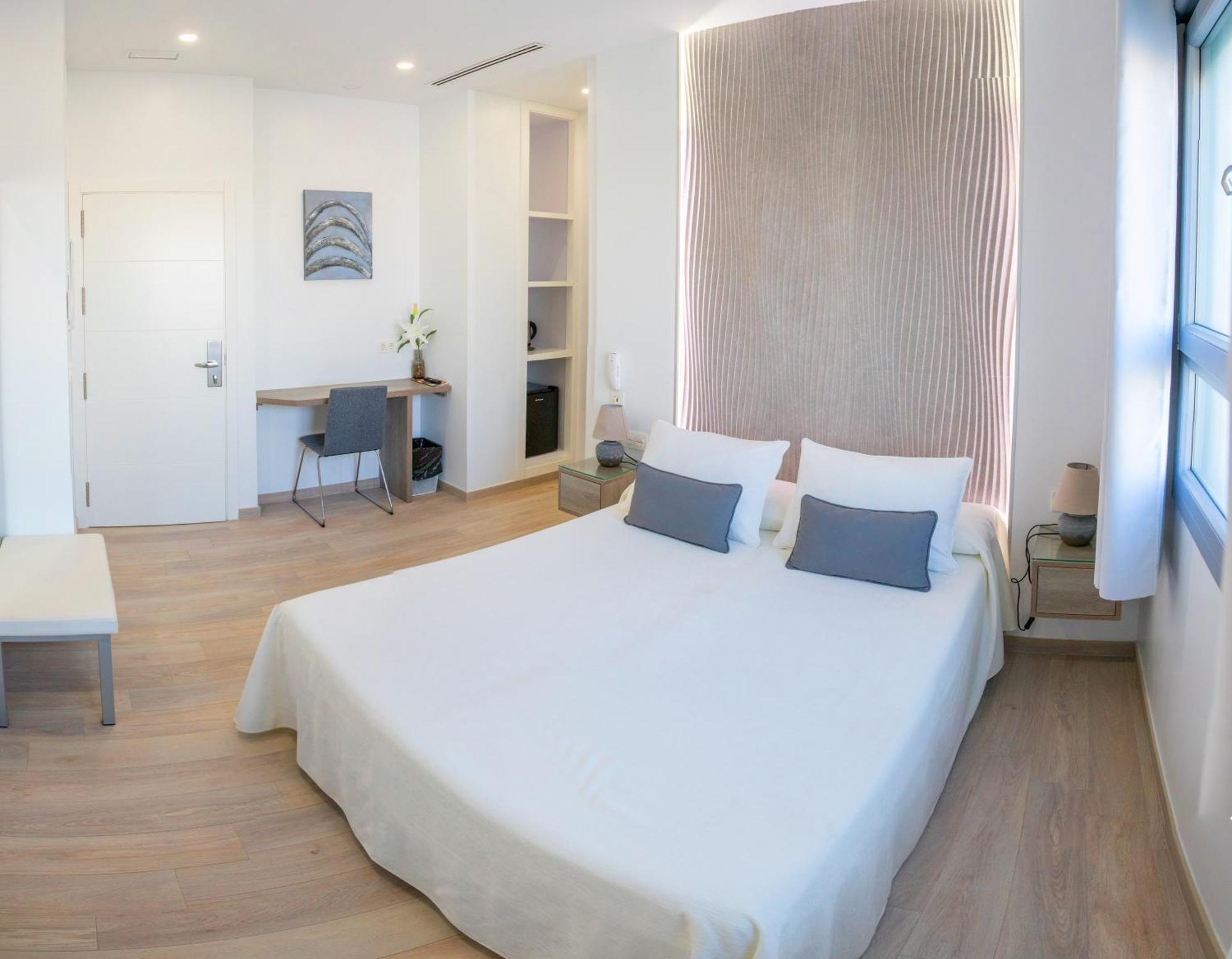 Hotel Enfasis-group El Cuervo (Andalusia)