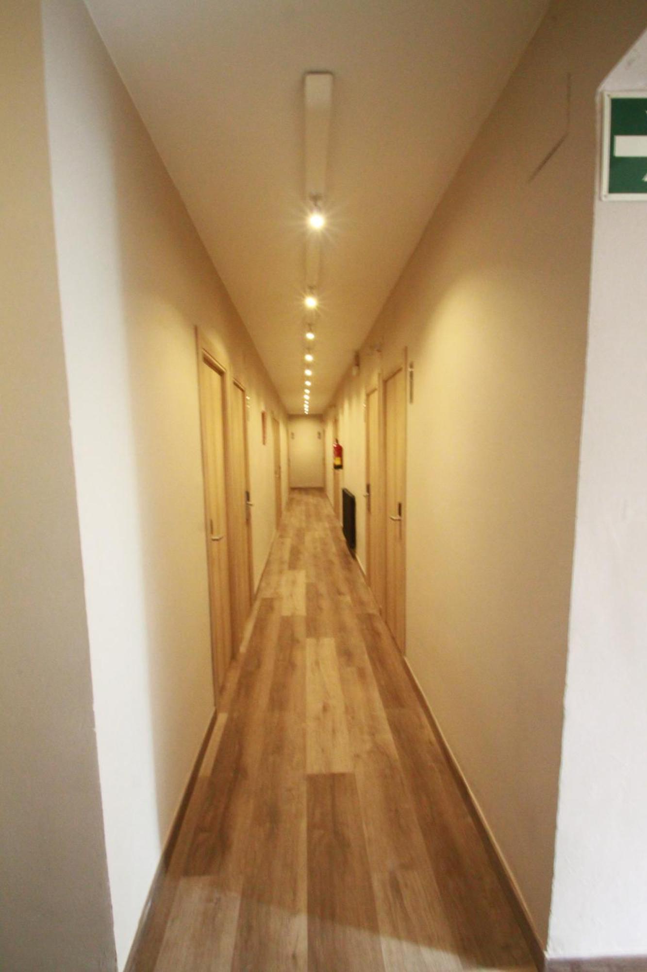 Hotel, H De L'anton Hotel Batea