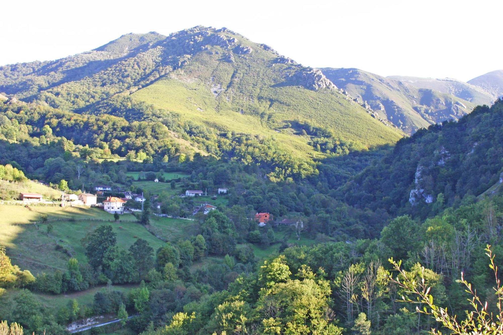 Apartment Valdecarzana Senda Del Oso San Martin (Asturias)