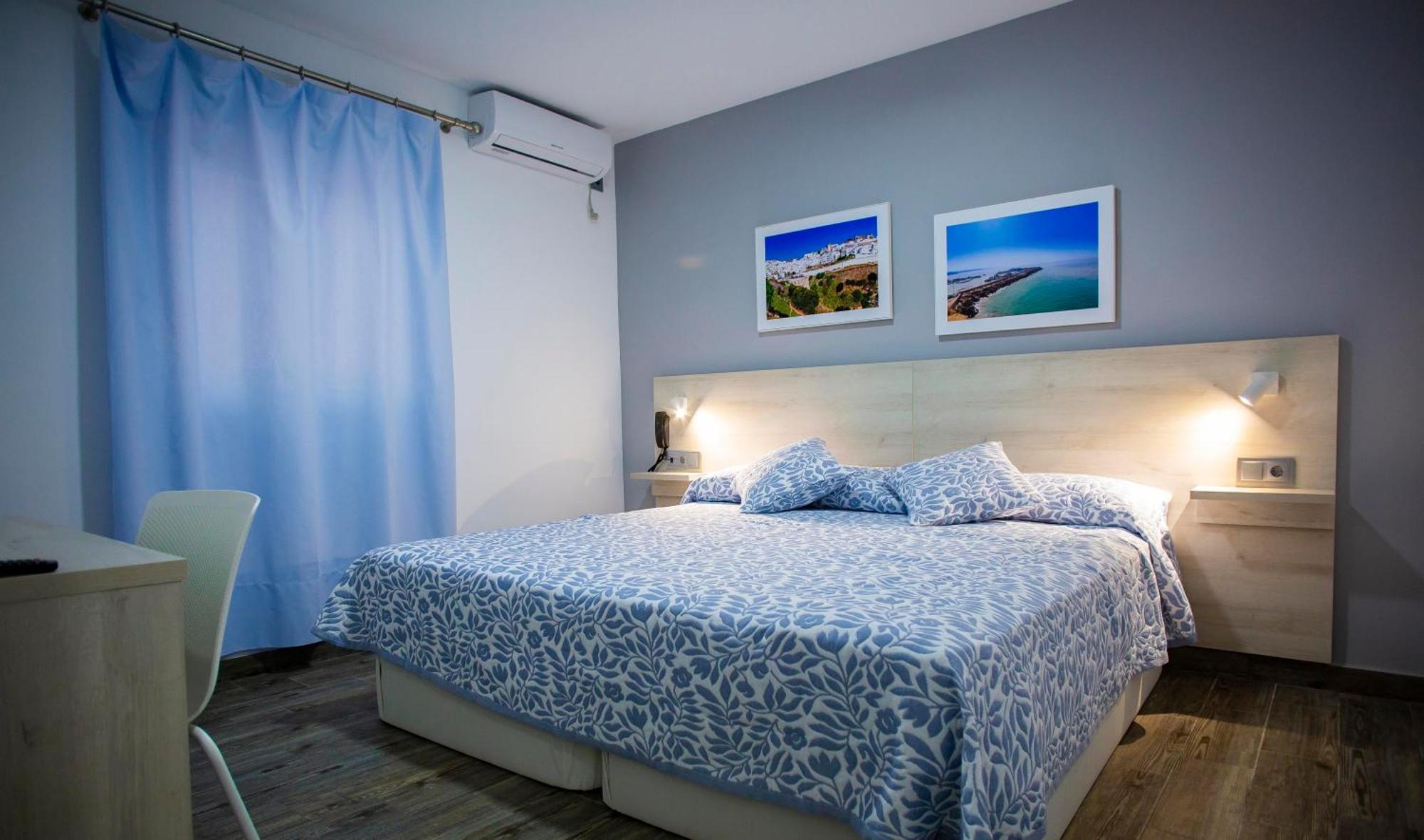 Bari Hotel *