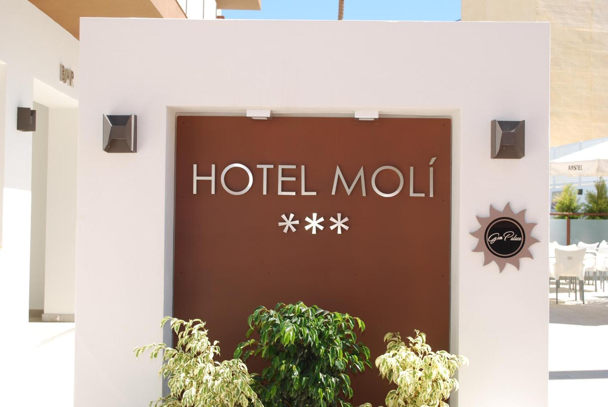 Moli Boutique