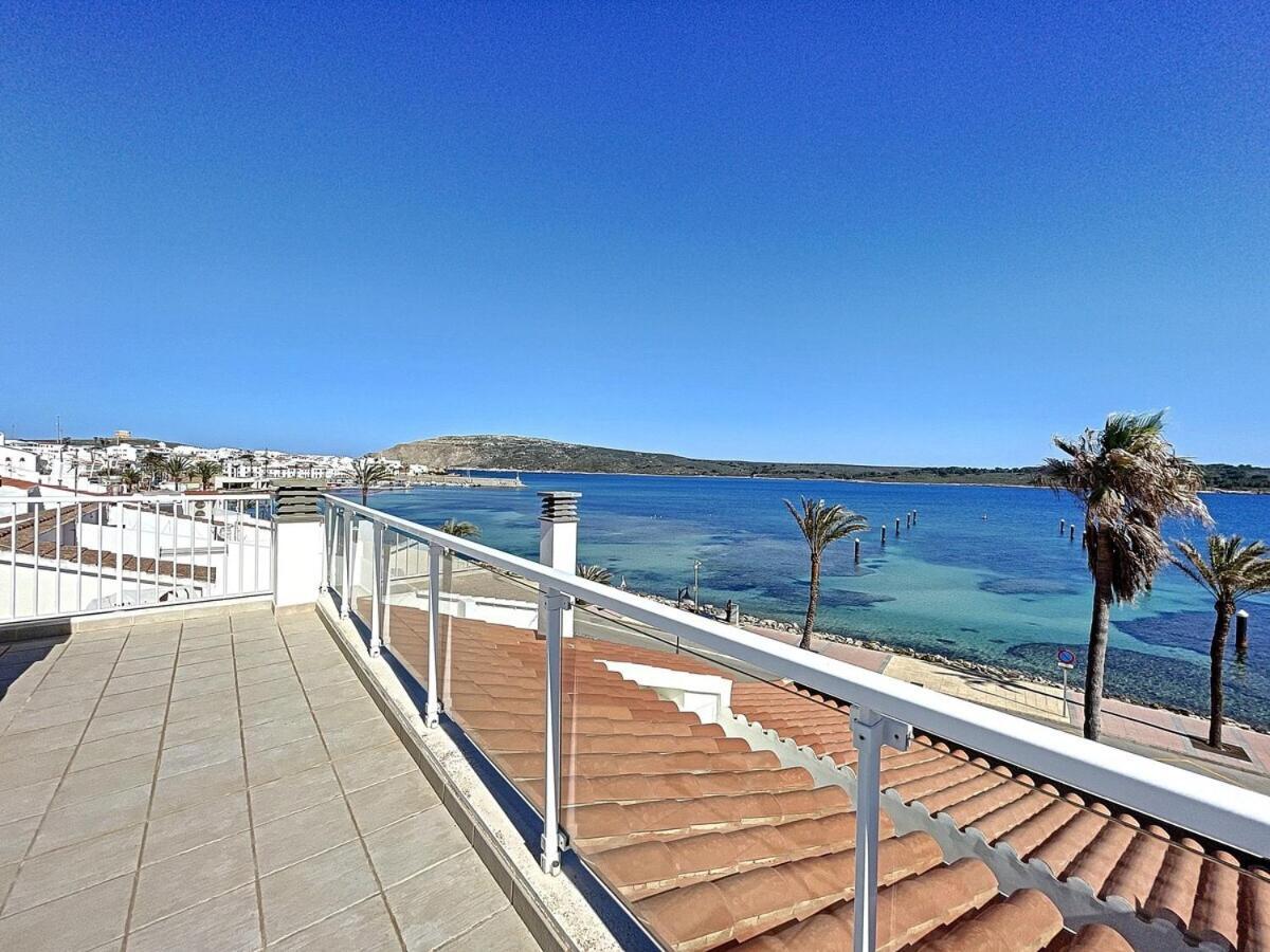 Apartamento F05. ático En Fornells