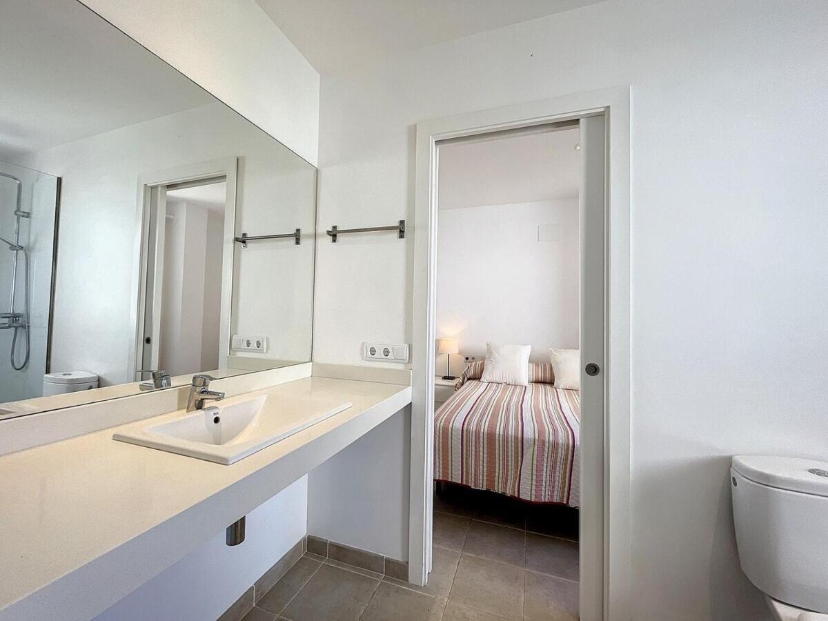 Apartamento F05. ático En Fornells