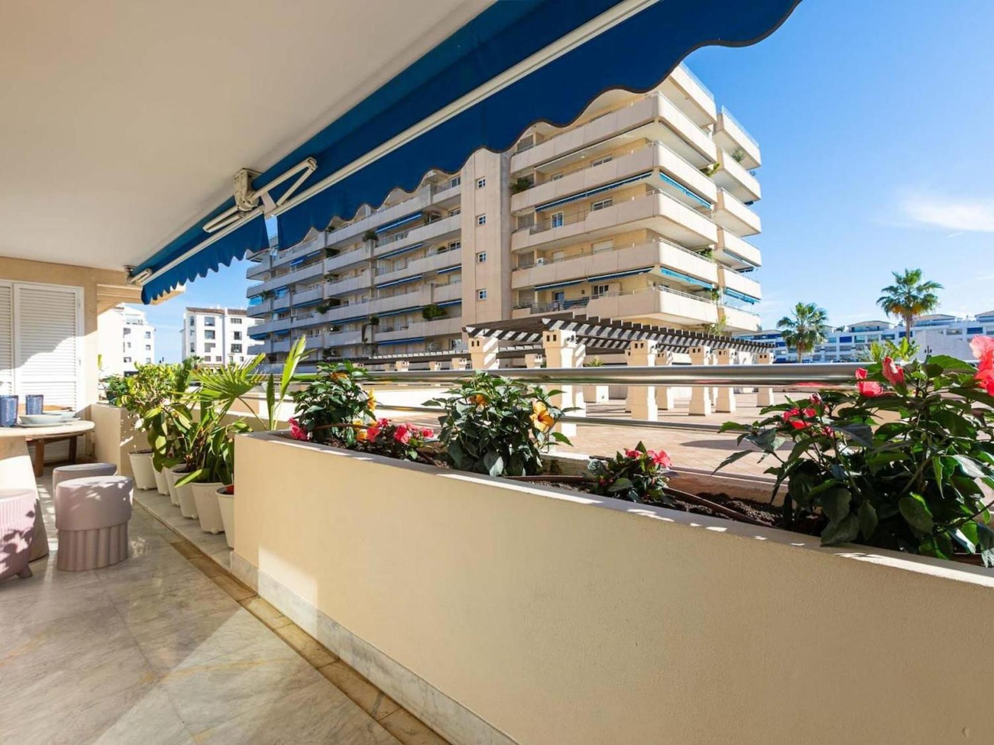 Banus Apartment *