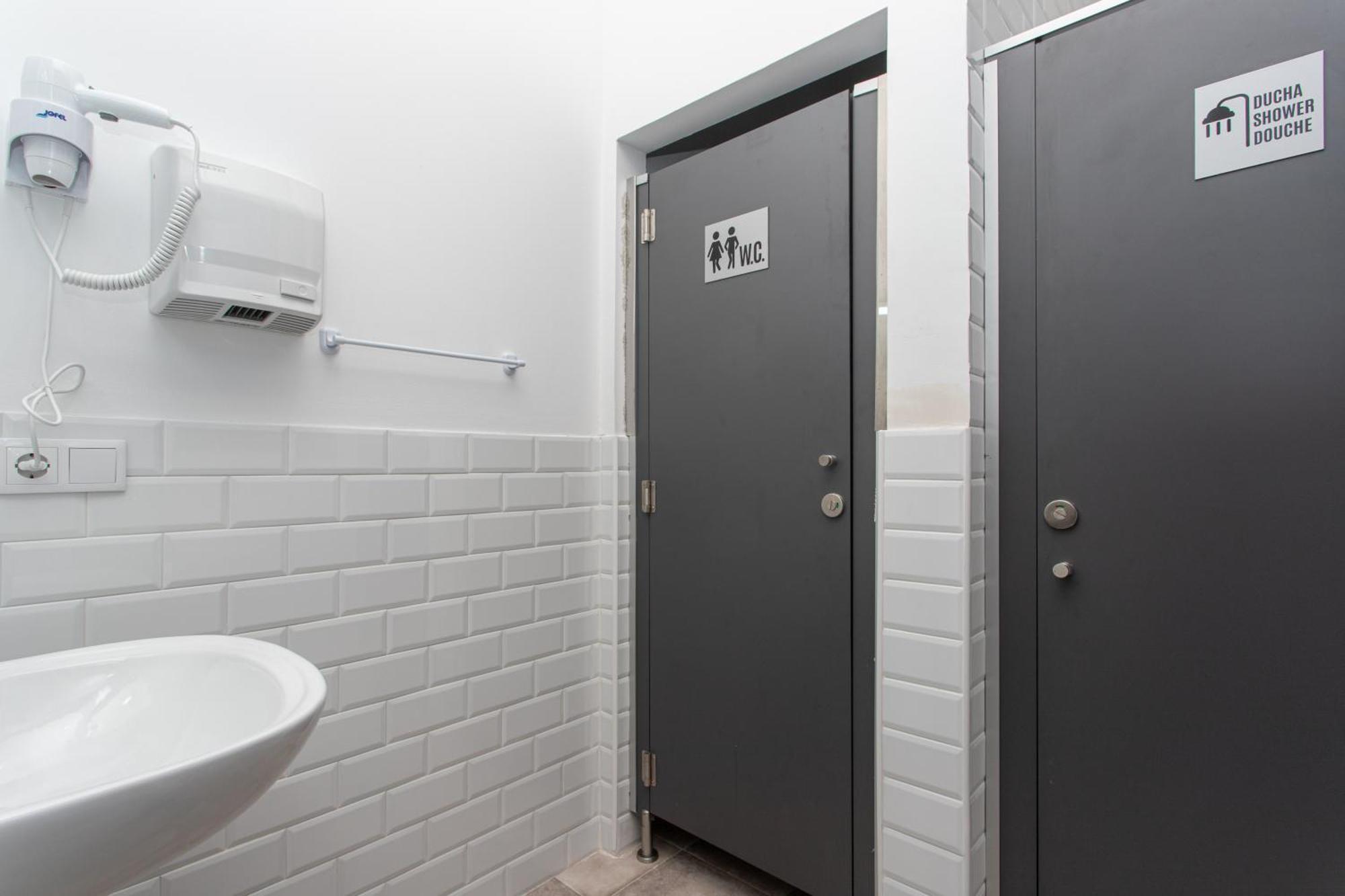 Albergue Hostel Llanes Hotel
