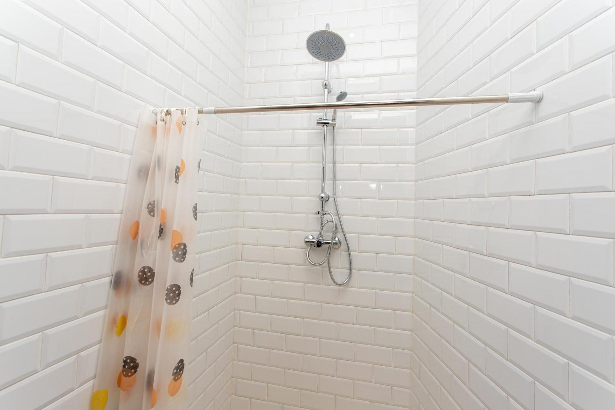 Hotel Albergue Hostel Llanes