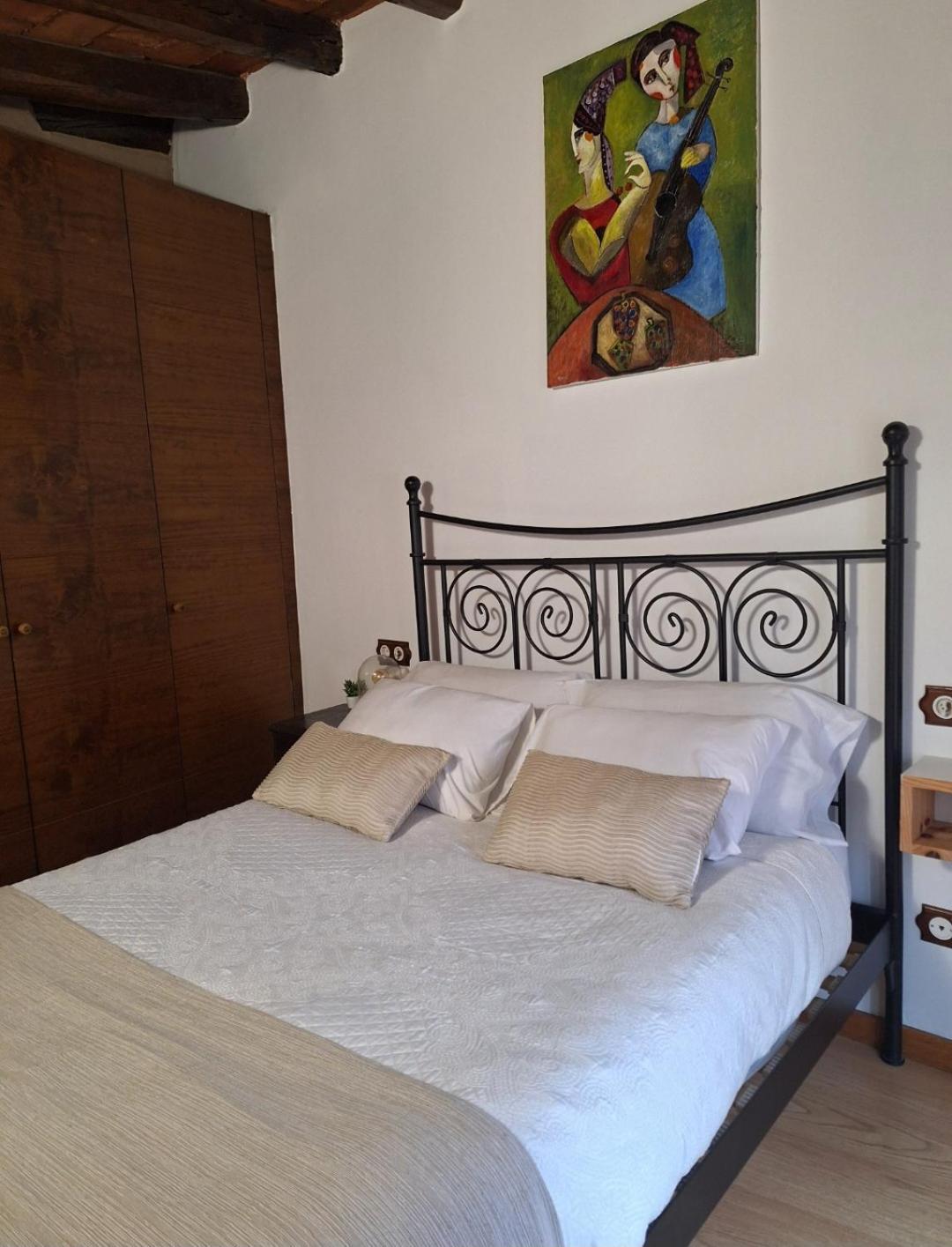 Apartament Santa Anna Apartment *