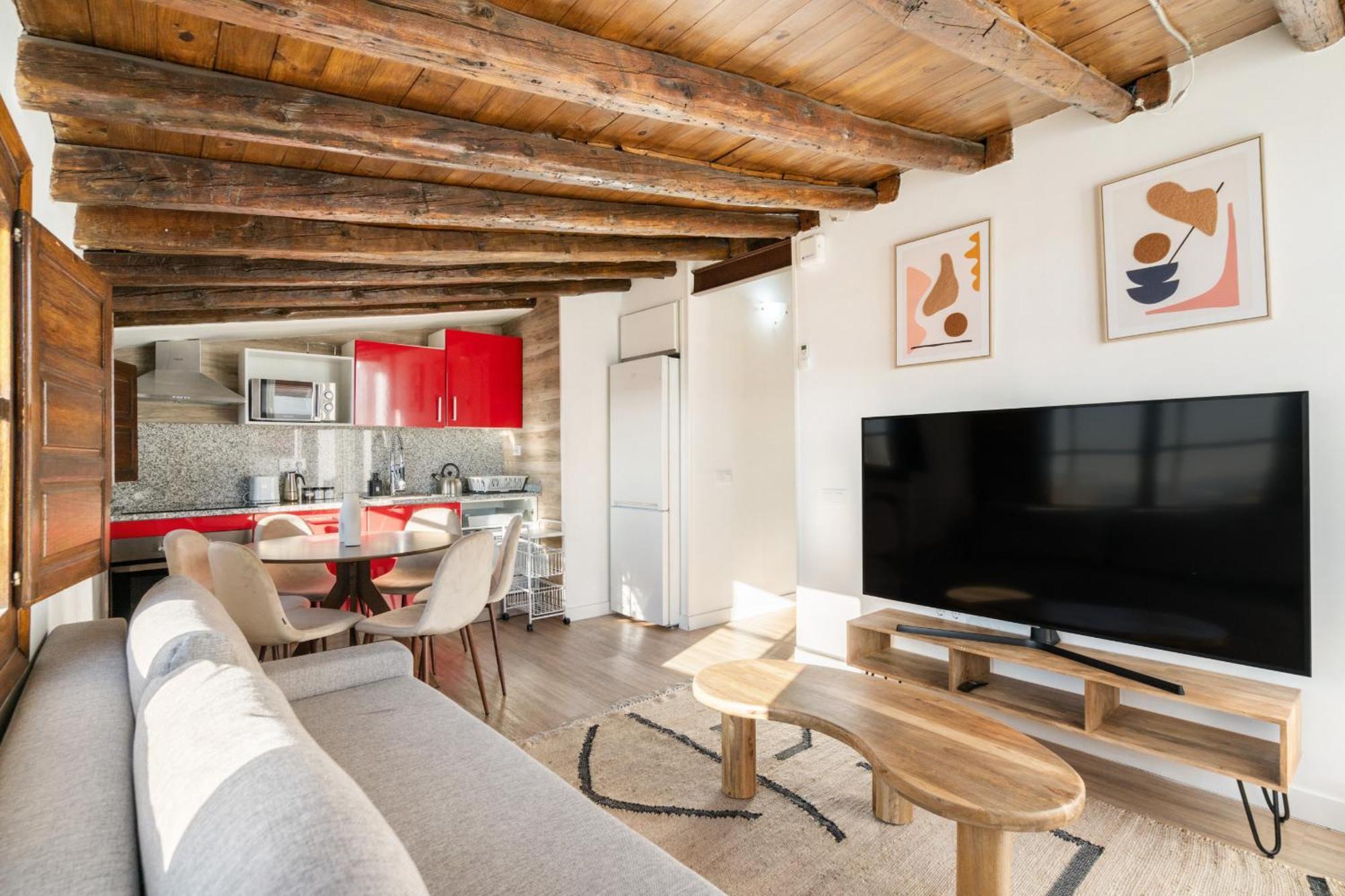 Apartment Atico Con Terraza En Lavapies Alquiler Temporal *