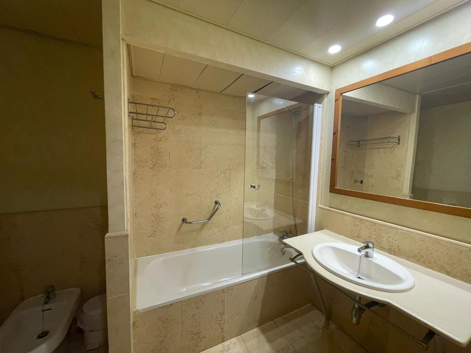 Apartamento Segunda Planta En Jardines De *
