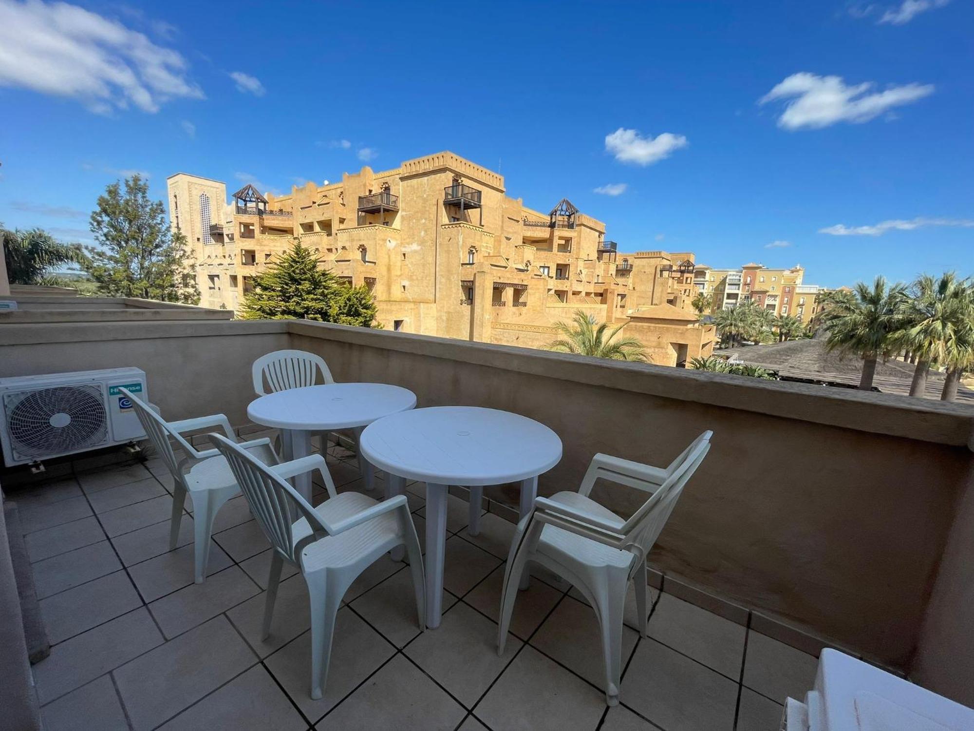 Apartamento Segunda Planta En Jardines De *