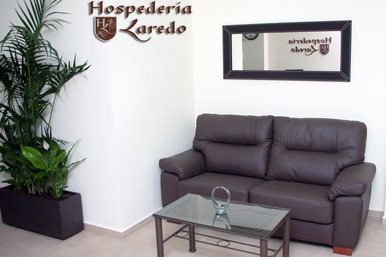 Pensión Hospederia Laredo *