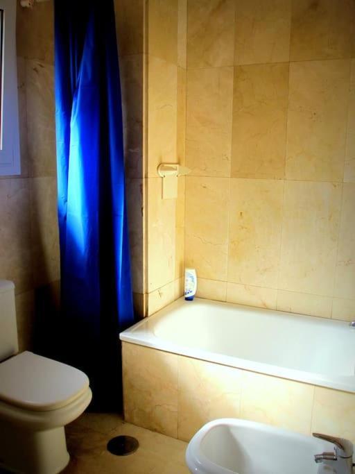 Apartamento Sea Views / Fabulous Attic / Fast Fibre Optic *