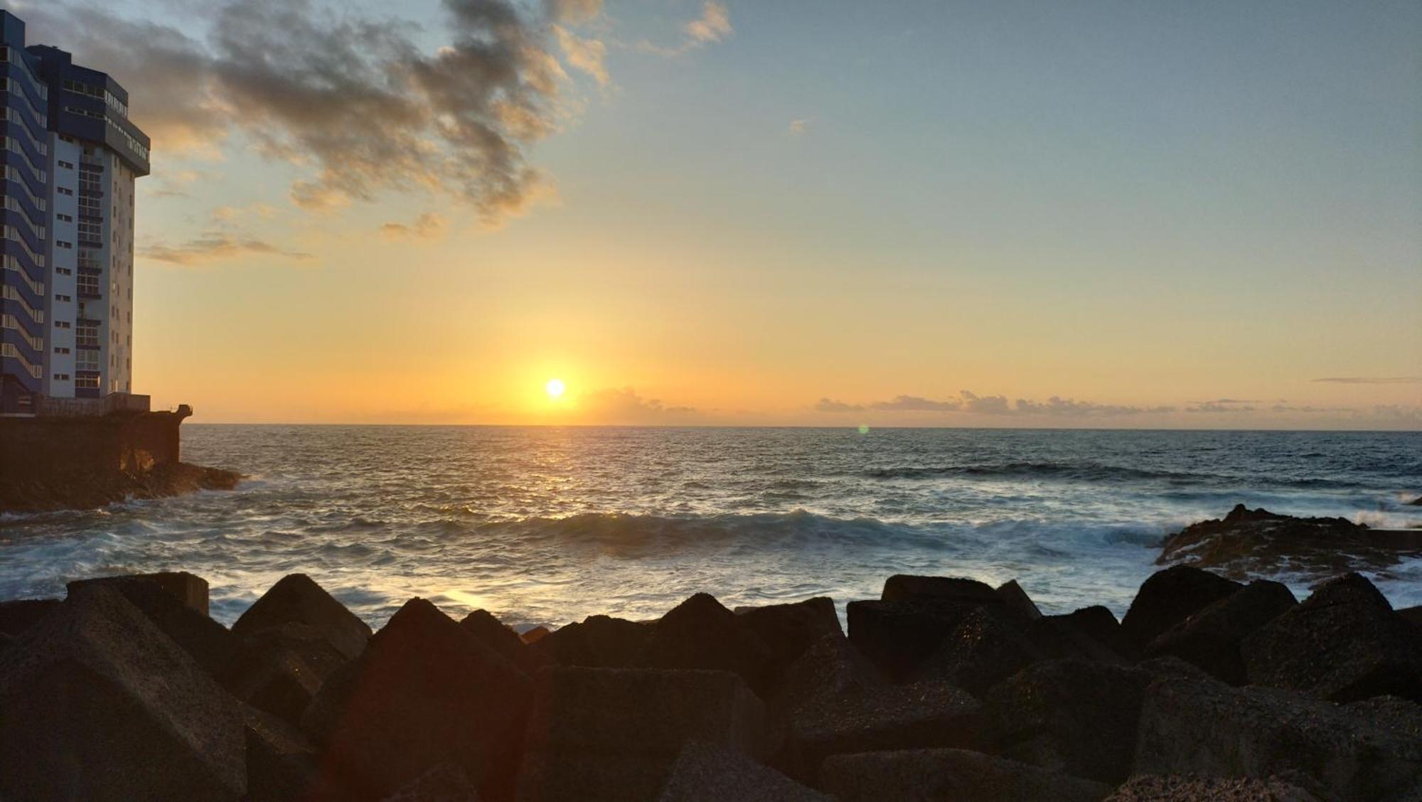 Estudio Sunset Luamar Apartment