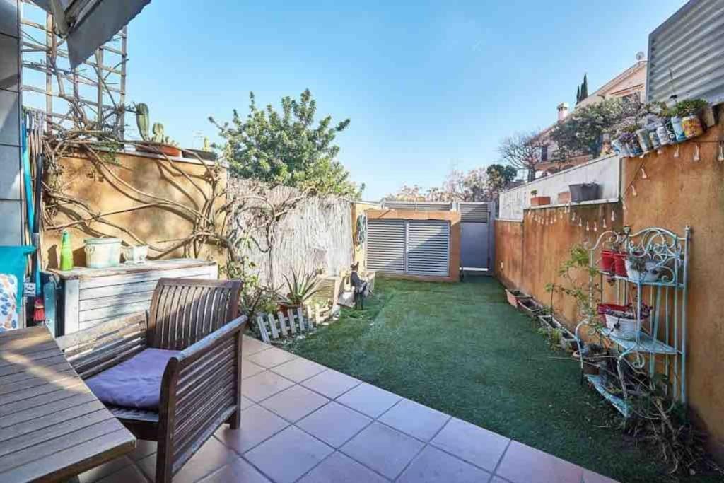 Tranquila Casa Con Jardin