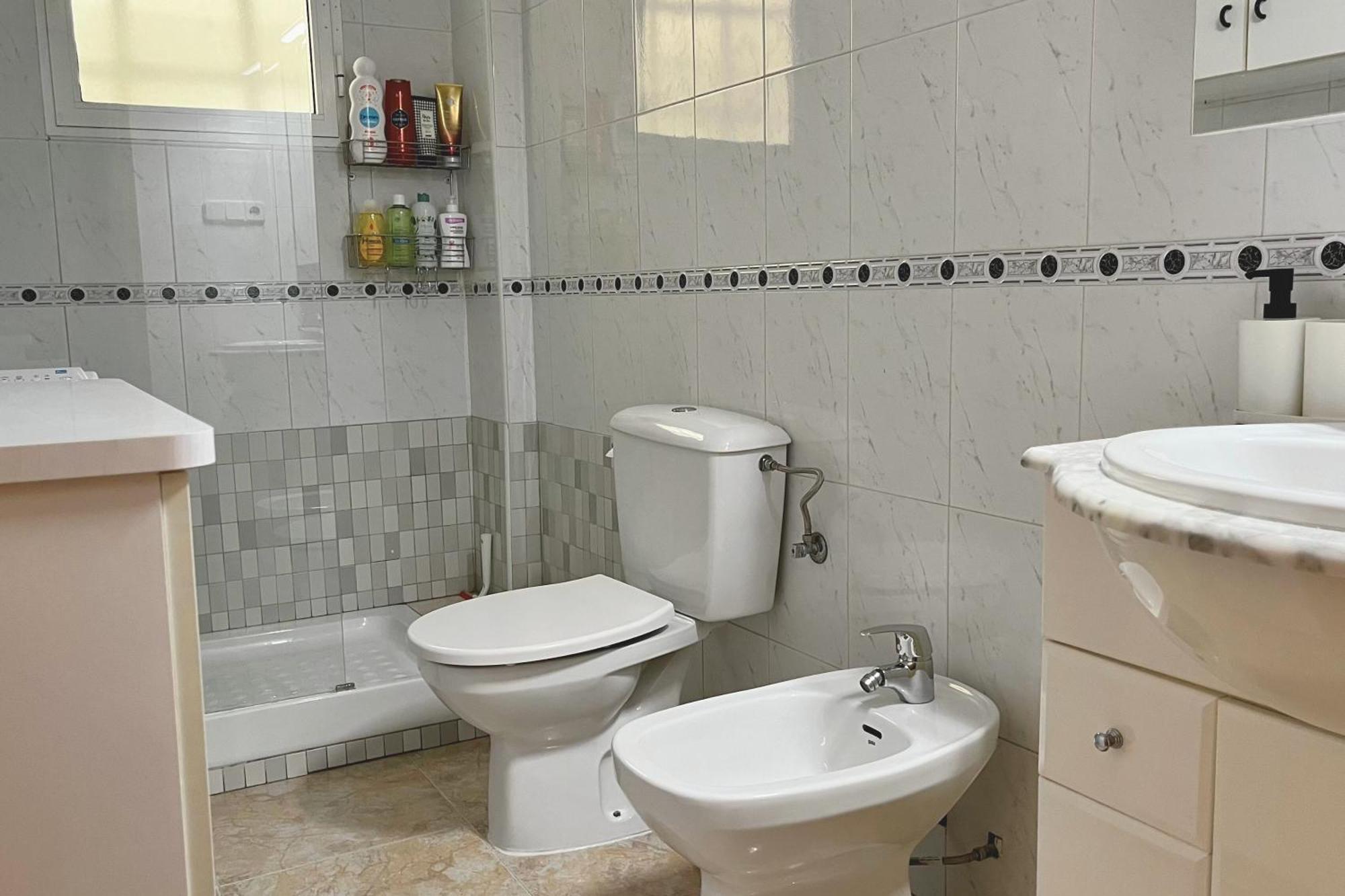Yellow Apartment-la Mata -2 Min To Beach, Private Garage La Mata (Torrevieja)