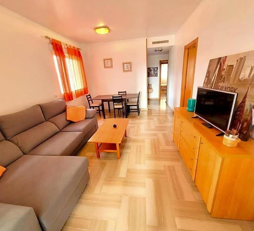 Estupendo En Residencial Gandia