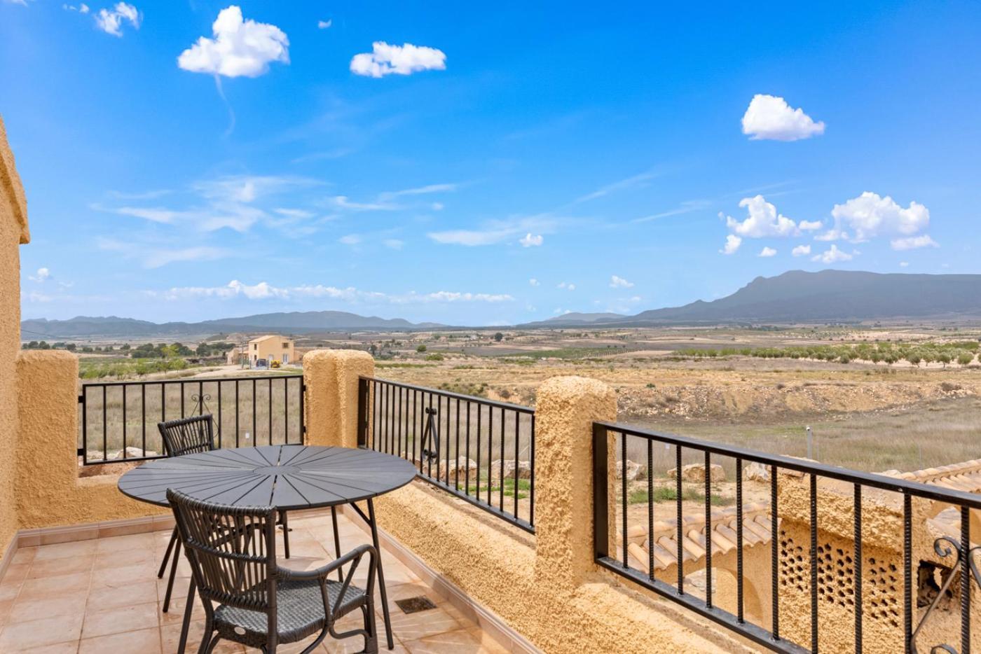 Villa Beautiful With Private Pool Near Jumilla