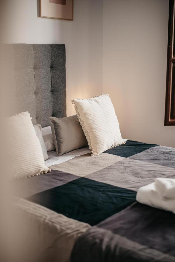 Dreamstay - Oficios * Granada