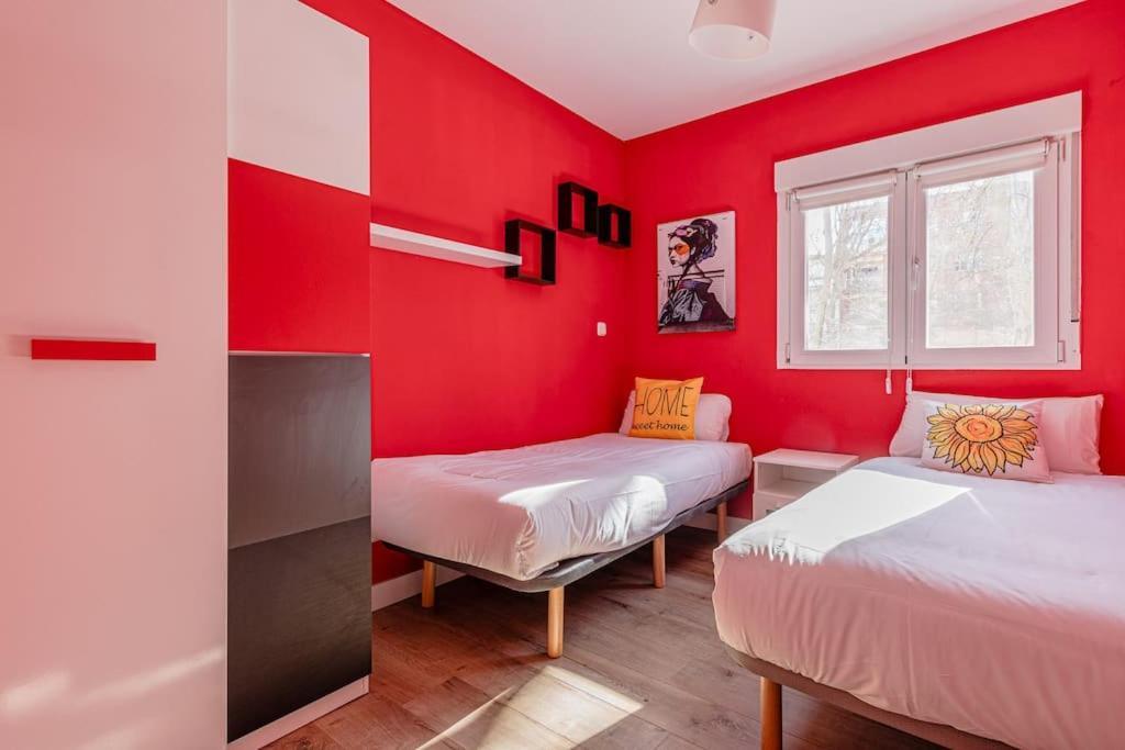 Luminous For 7 Pax In Tetuan - Pb Madrid