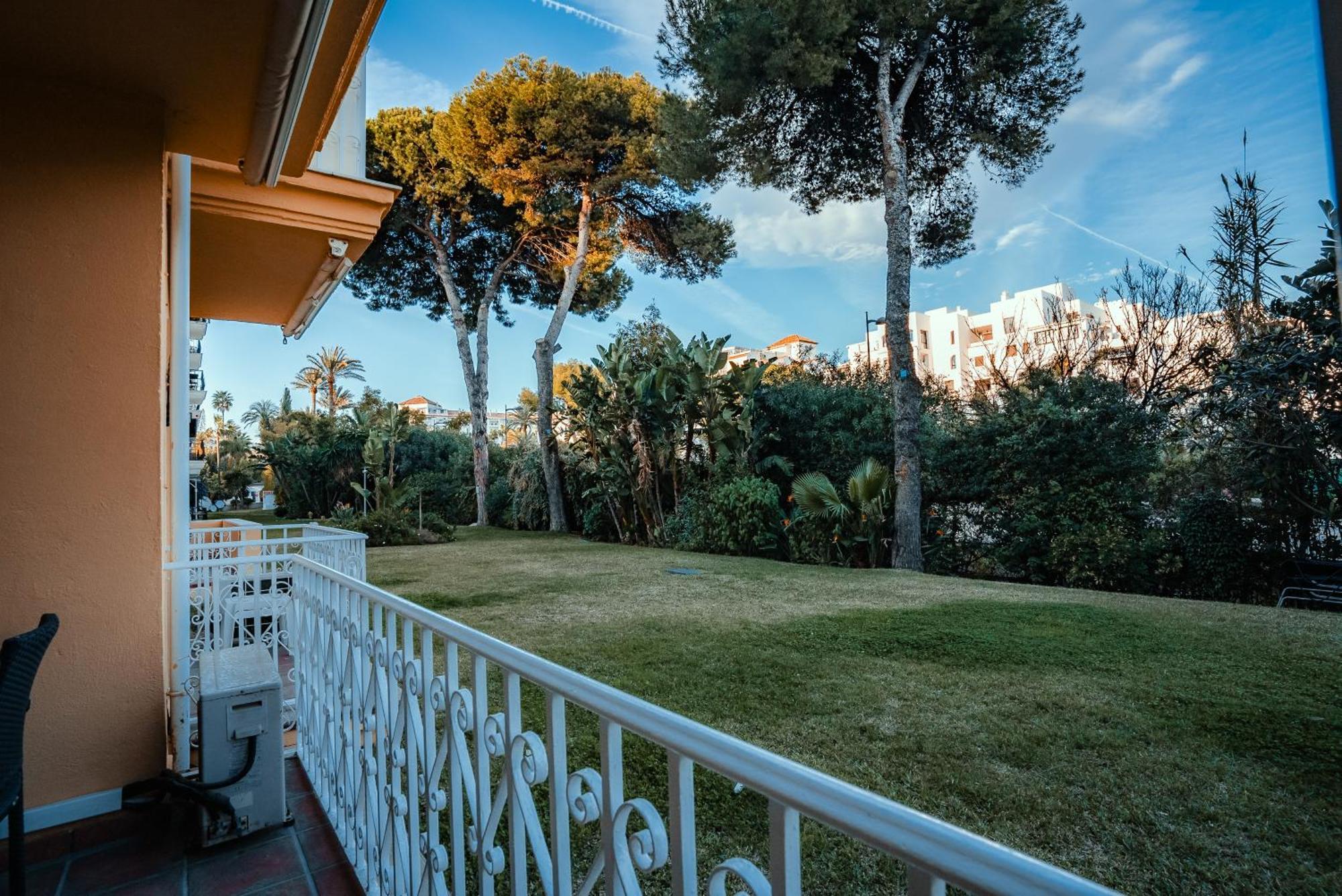 First Sea Line Puerto Banus 2 Bedrooms In A Private Residential Complex Apartamento