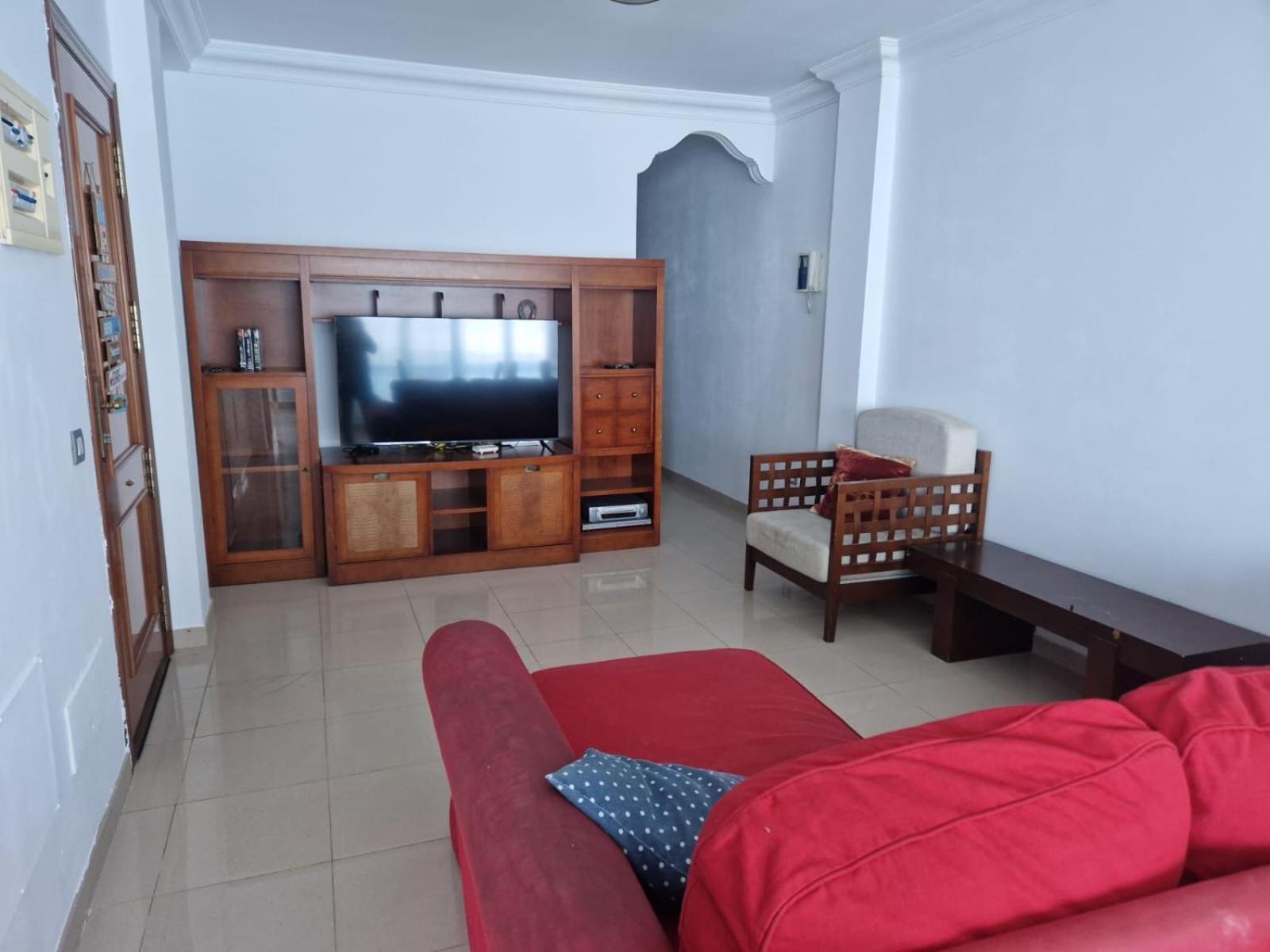 Vivienda 1ª Linea Mar En Paseo Maritimo Apartment