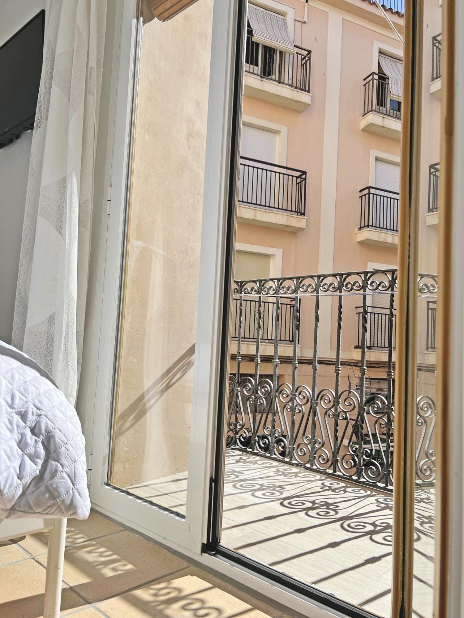 Apartamento Puro Centro. 500m Del Mar. A/c