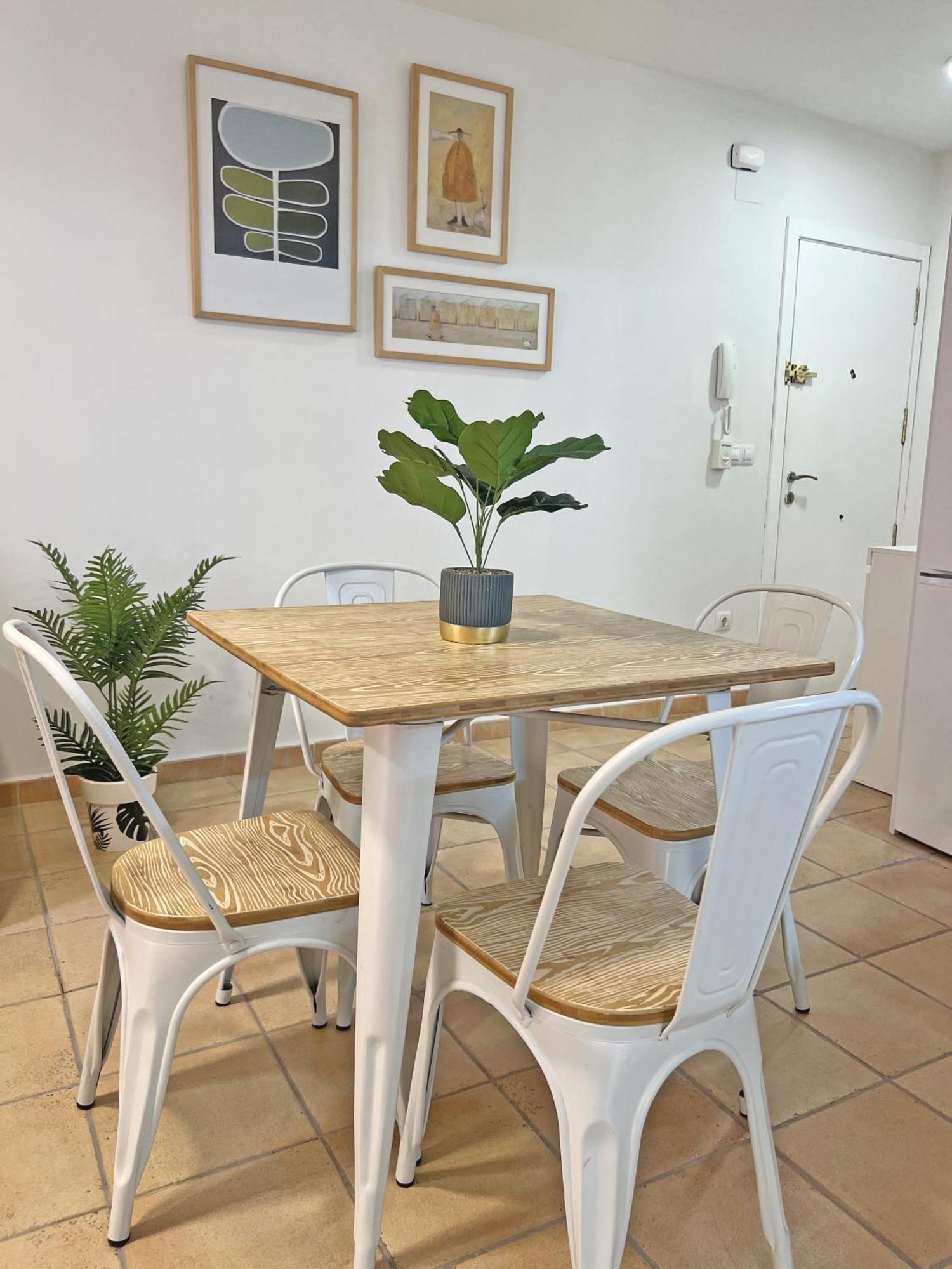 Puro Centro. 500m Del Mar. A/c Apartamento Alicante