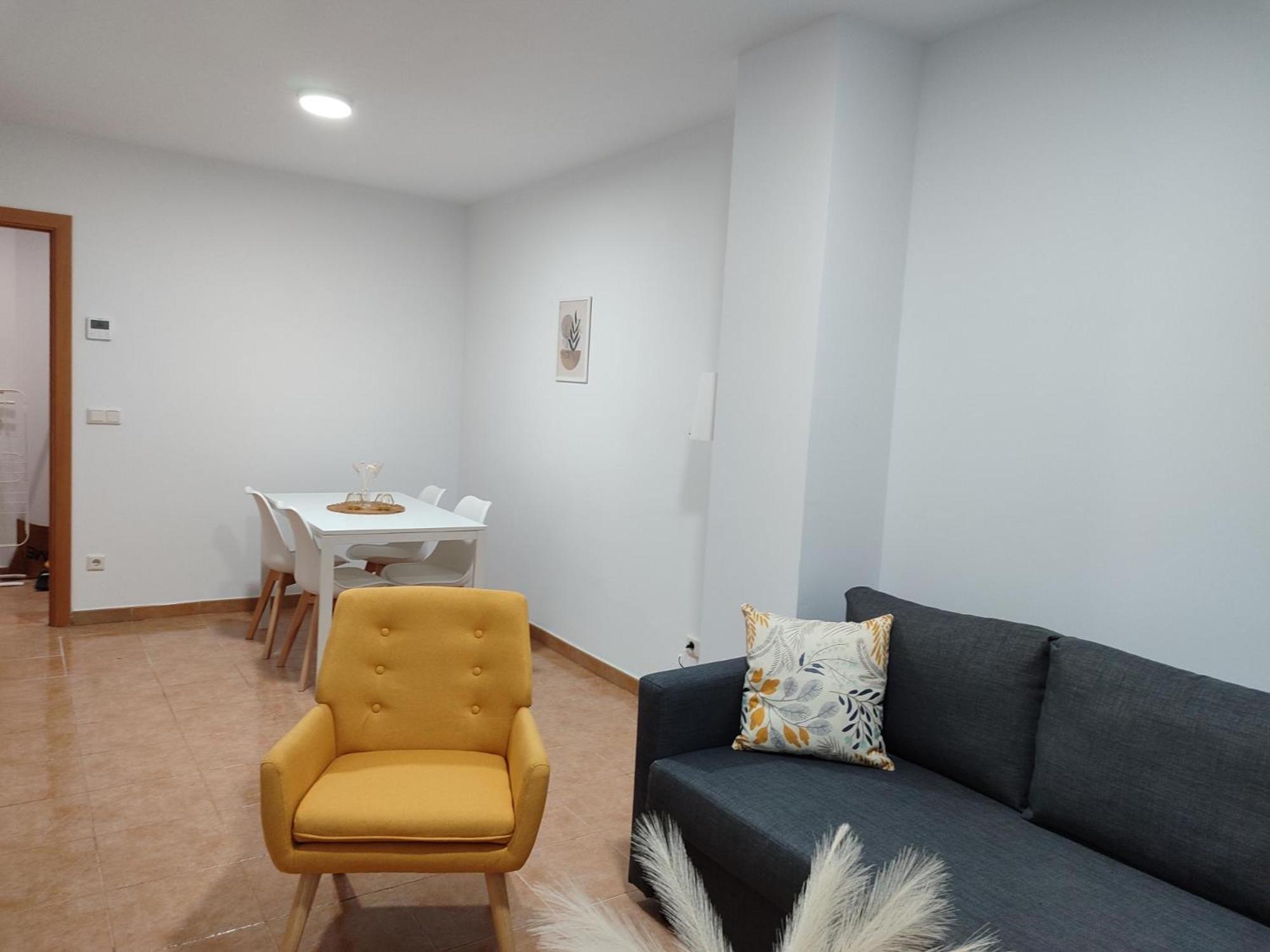 En Sevilla Con Piscina Y Parking Apartamento La Algaba