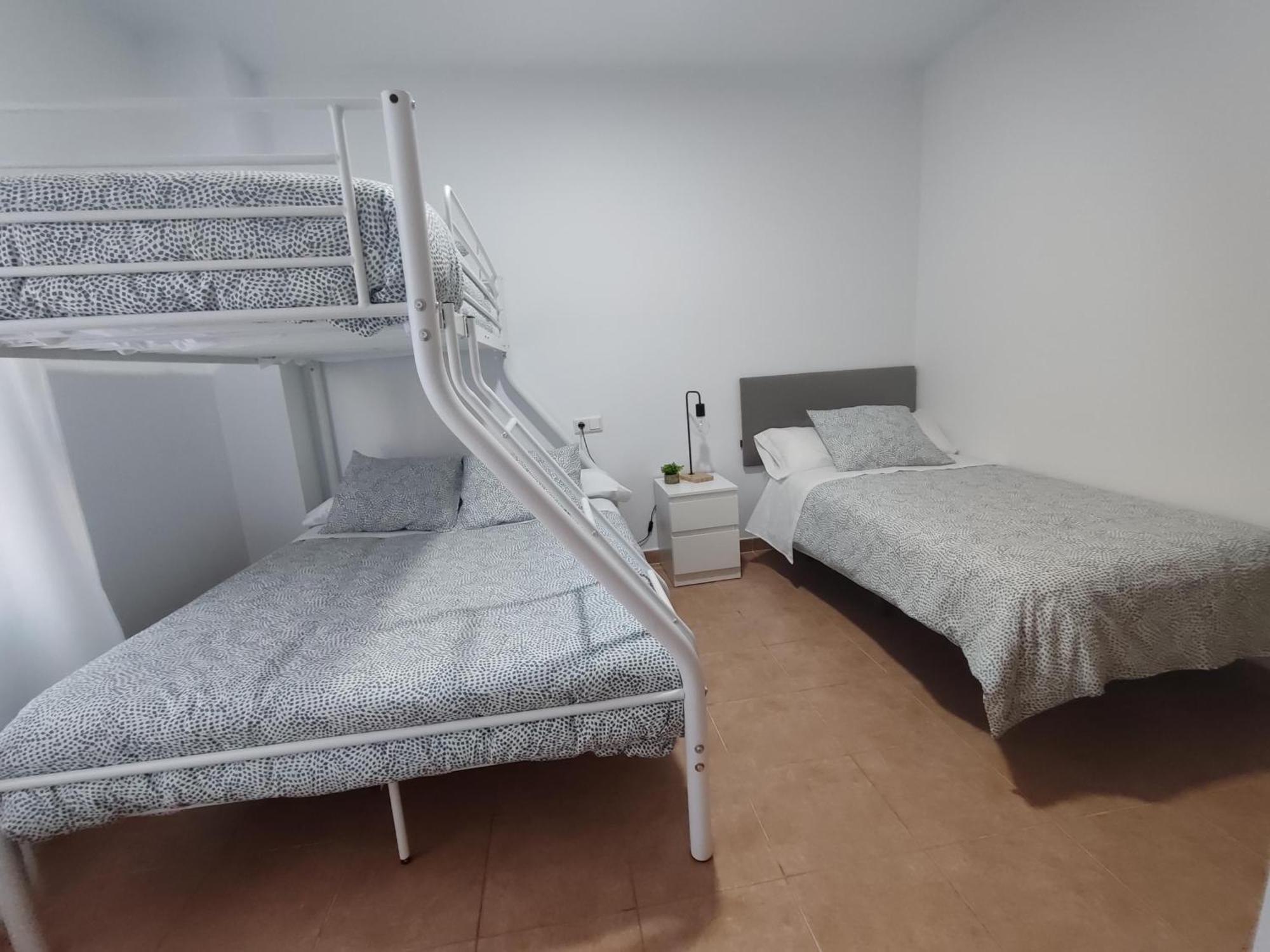 En Sevilla Con Piscina Y Parking Apartamento *