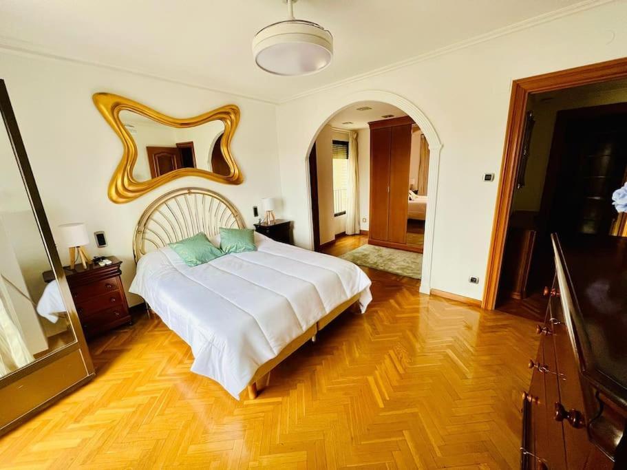 Apartamento A Orillas Del Pilar Con Parking *