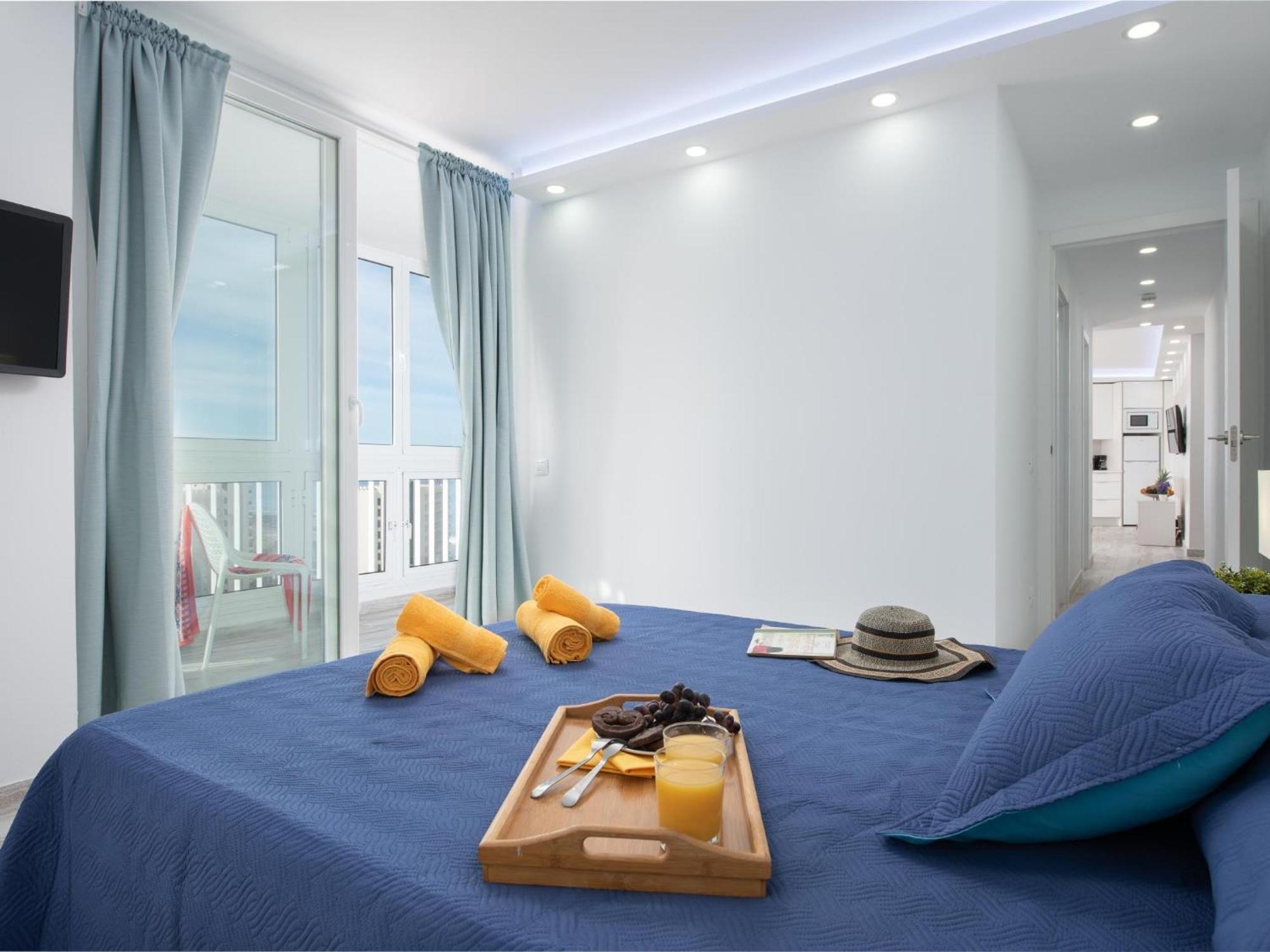 10d. Enchanting In Americas Apartment