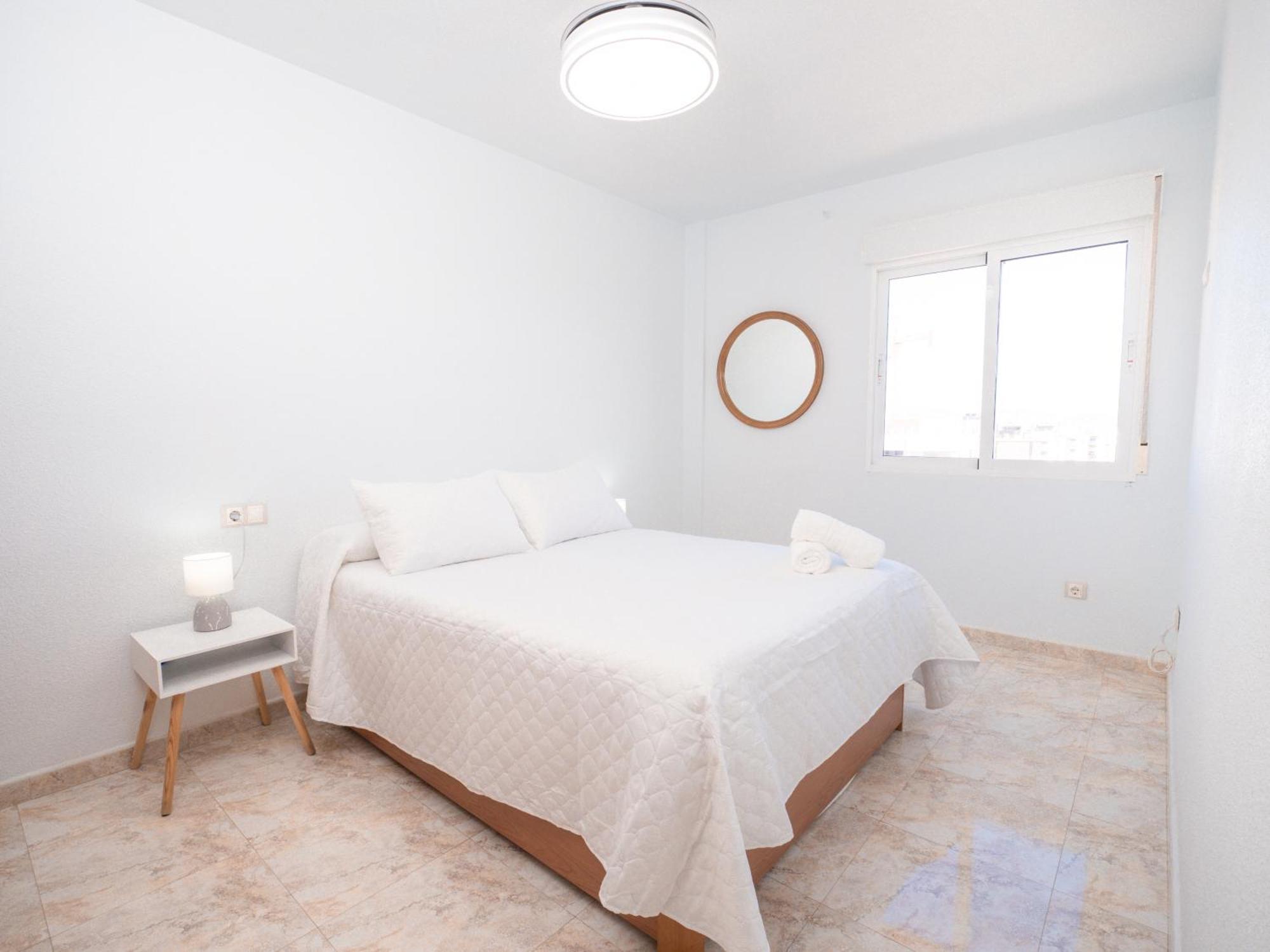 ¡frente Al Mar + Garaje Y Wifi! Águilas