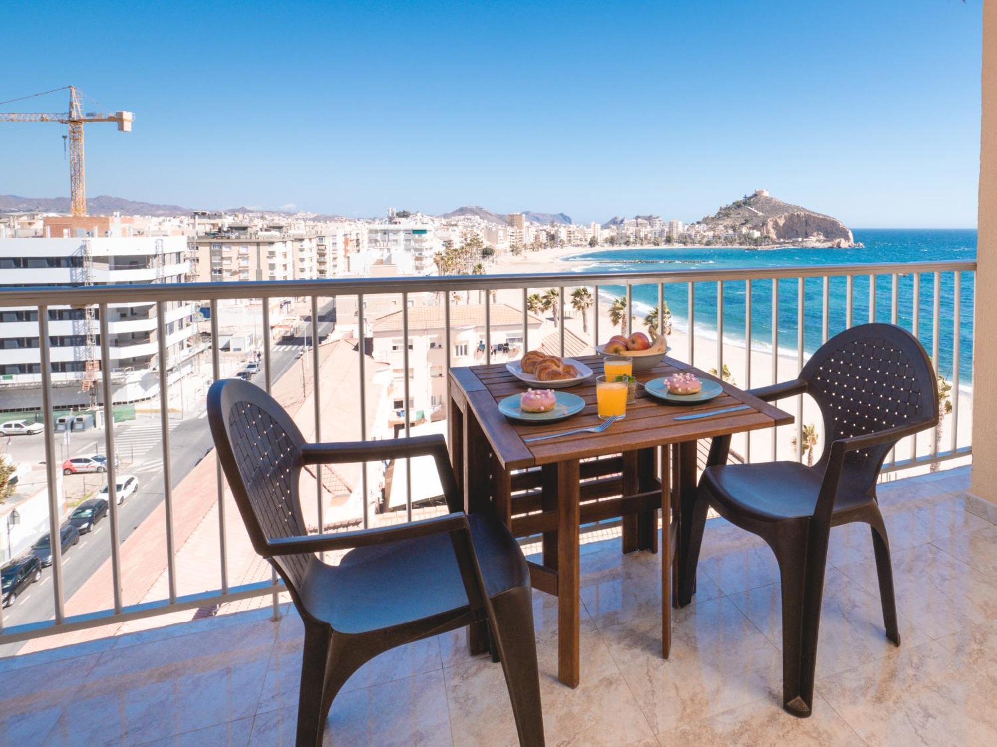 Apartamento ¡frente Al Mar + Garaje Y Wifi! *