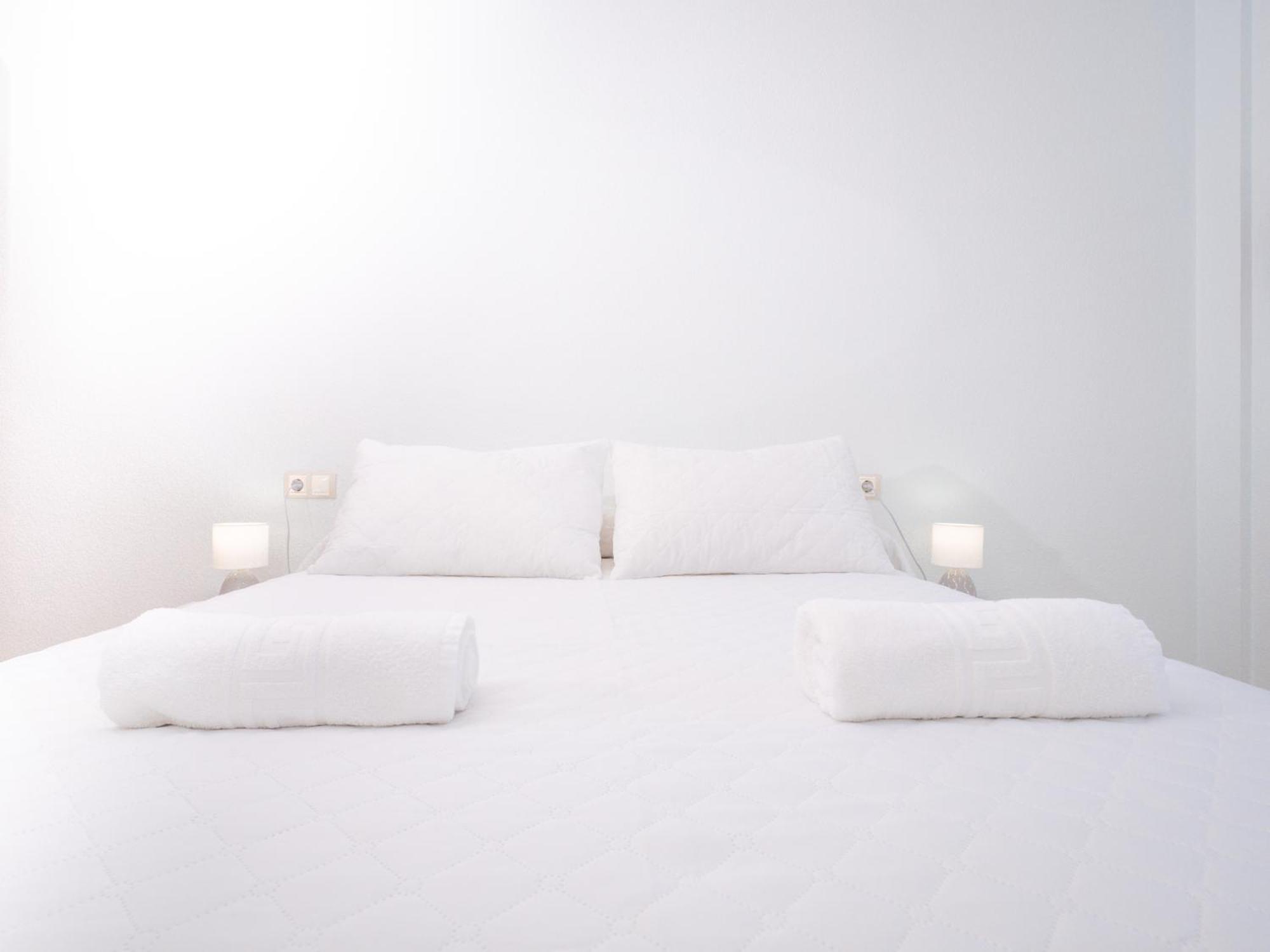Apartamento ¡frente Al Mar + Garaje Y Wifi!