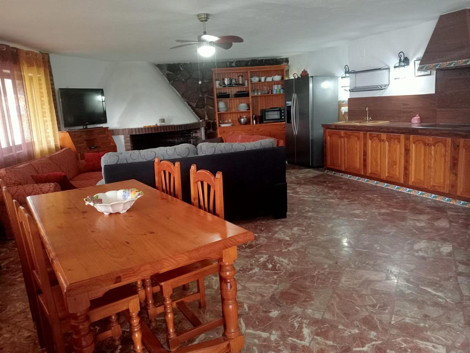 Casa Rural Hacienda El Lago *