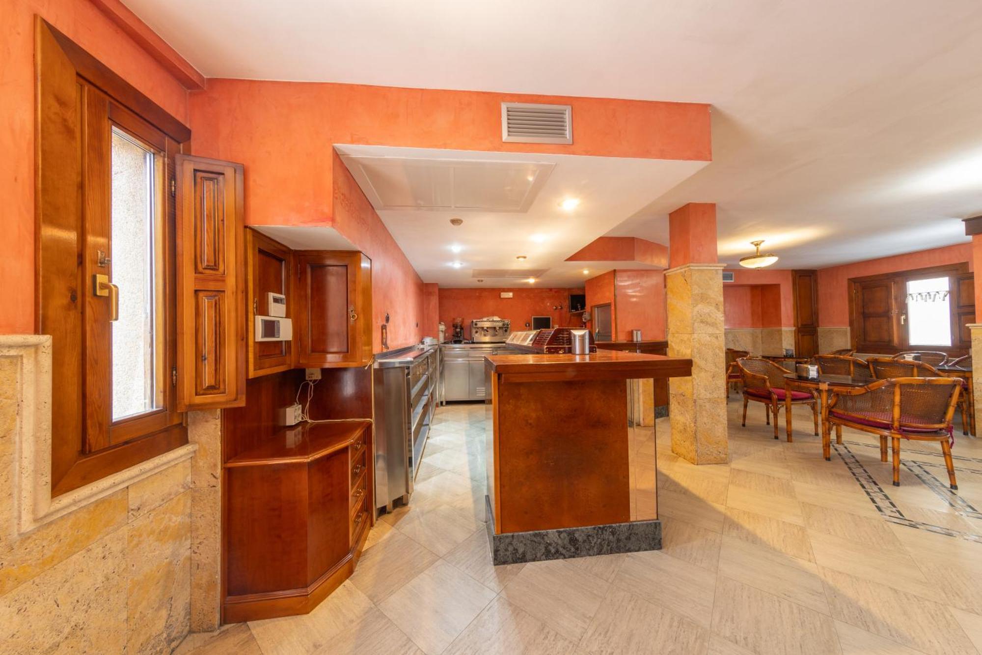 Sin Recep24h Puerta De La - Pet Friendly & Restaurante *