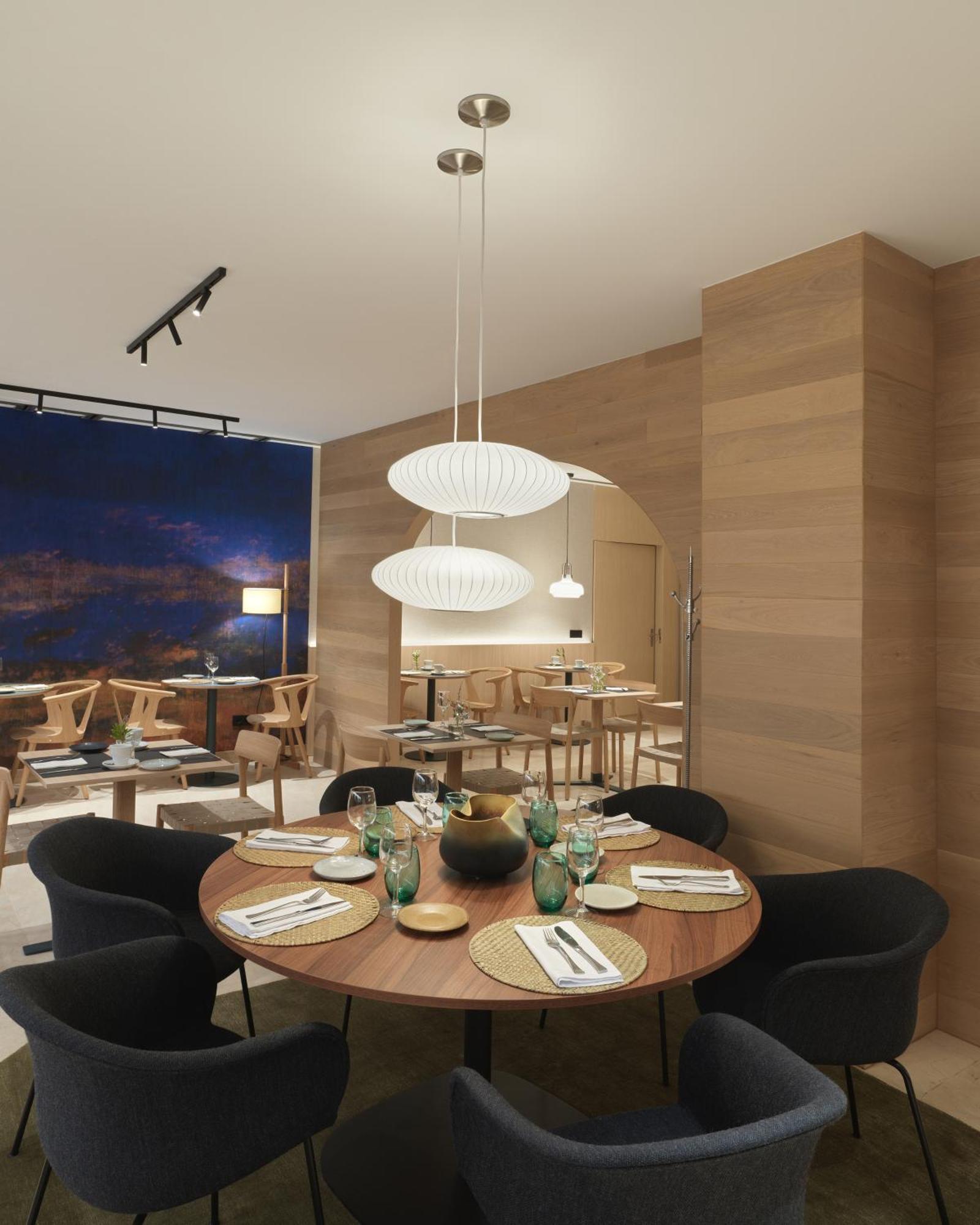 Zenit Coruna Hotel 4*