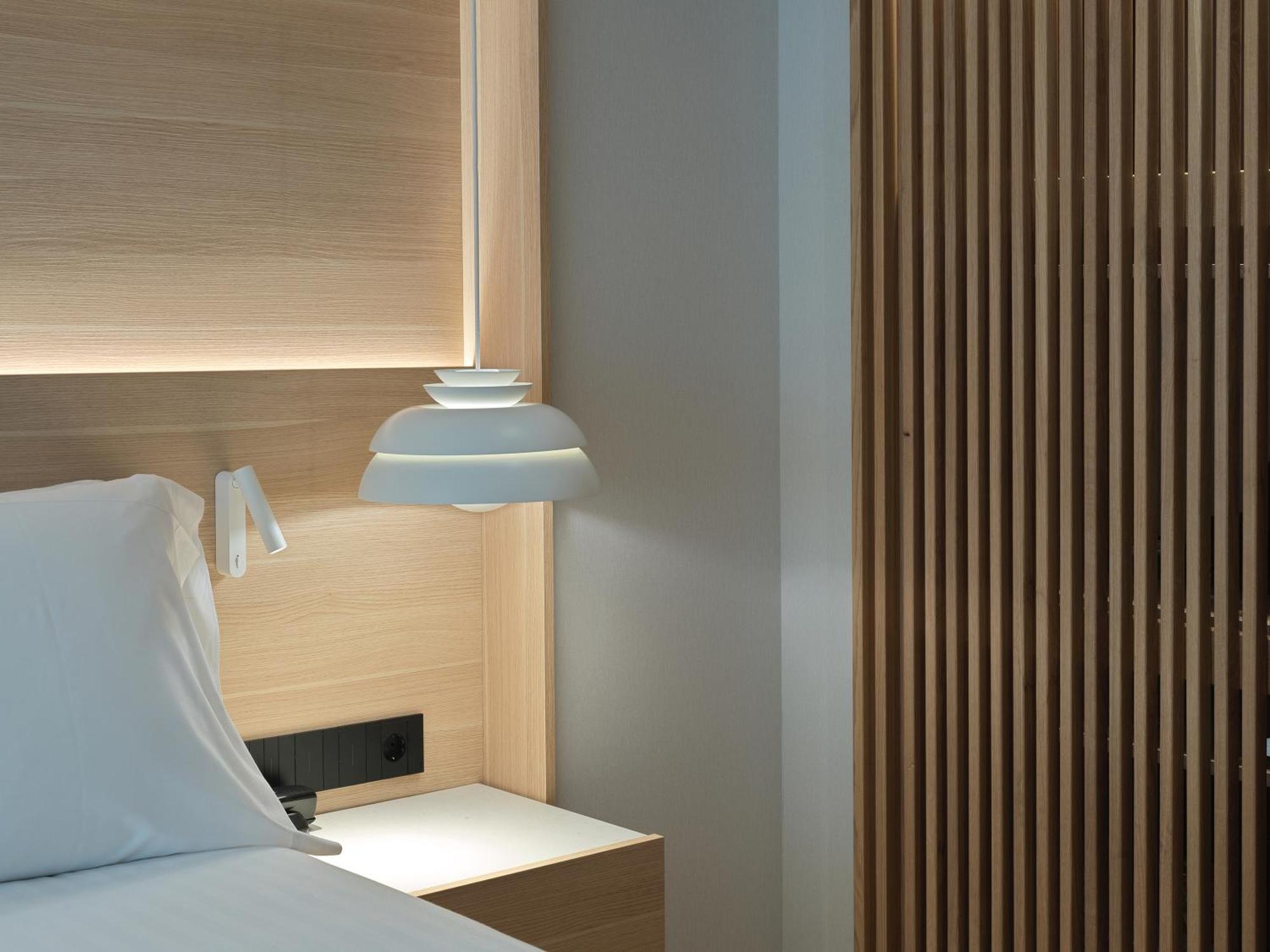 Zenit Coruna Hotel 4*