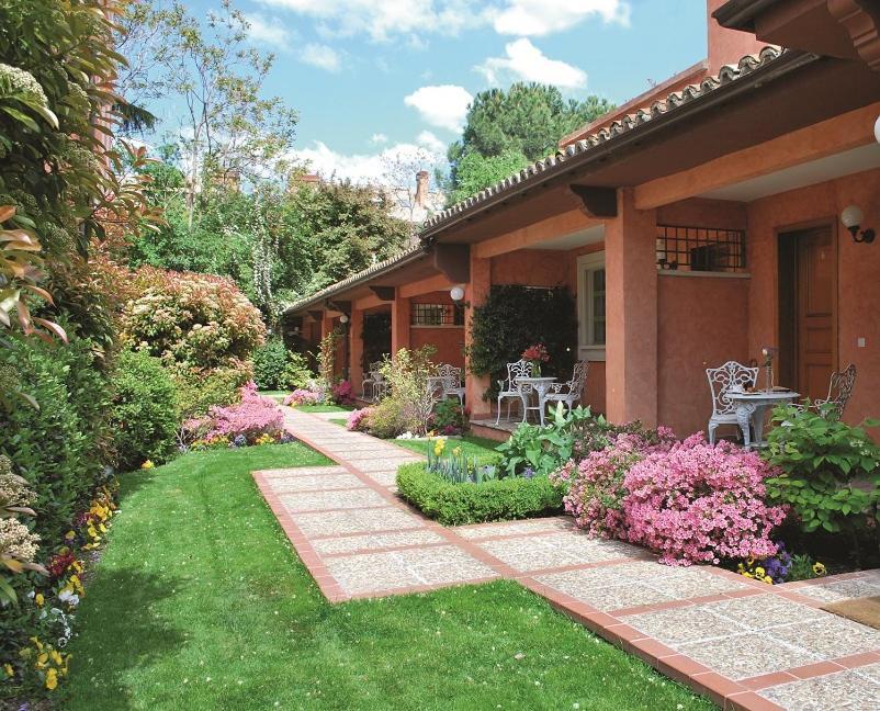 Hotel La Quinta De Cedros Madrid