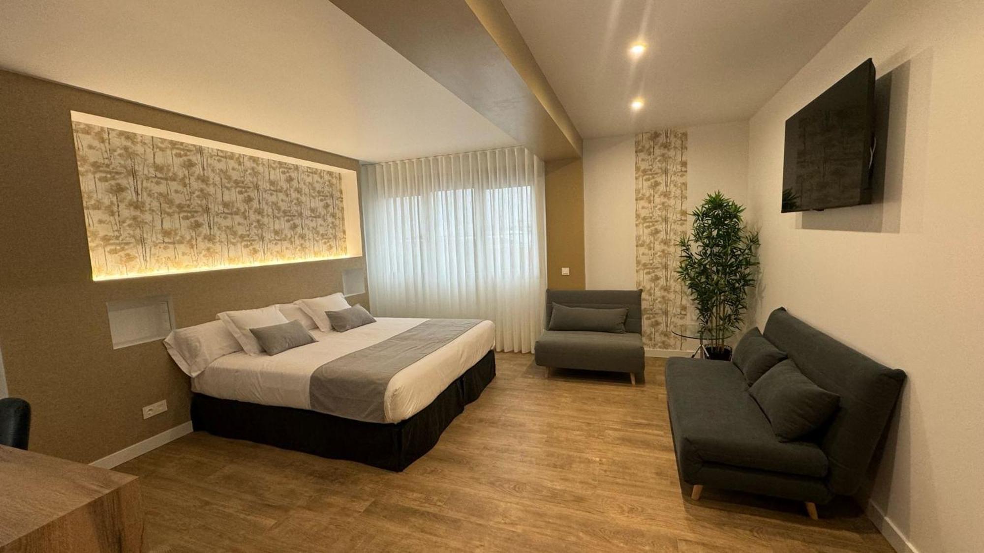 Hotel Rey Don Sancho 3*