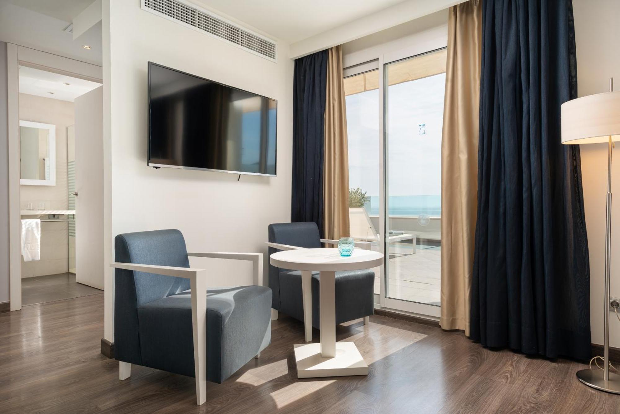 Cala Bona Hotel