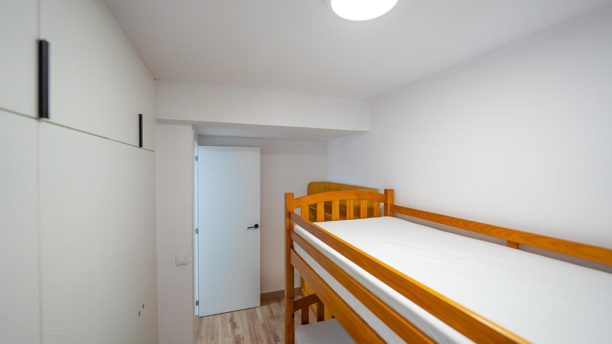 Inmobiliaria - Admite Mascotas Apartamento