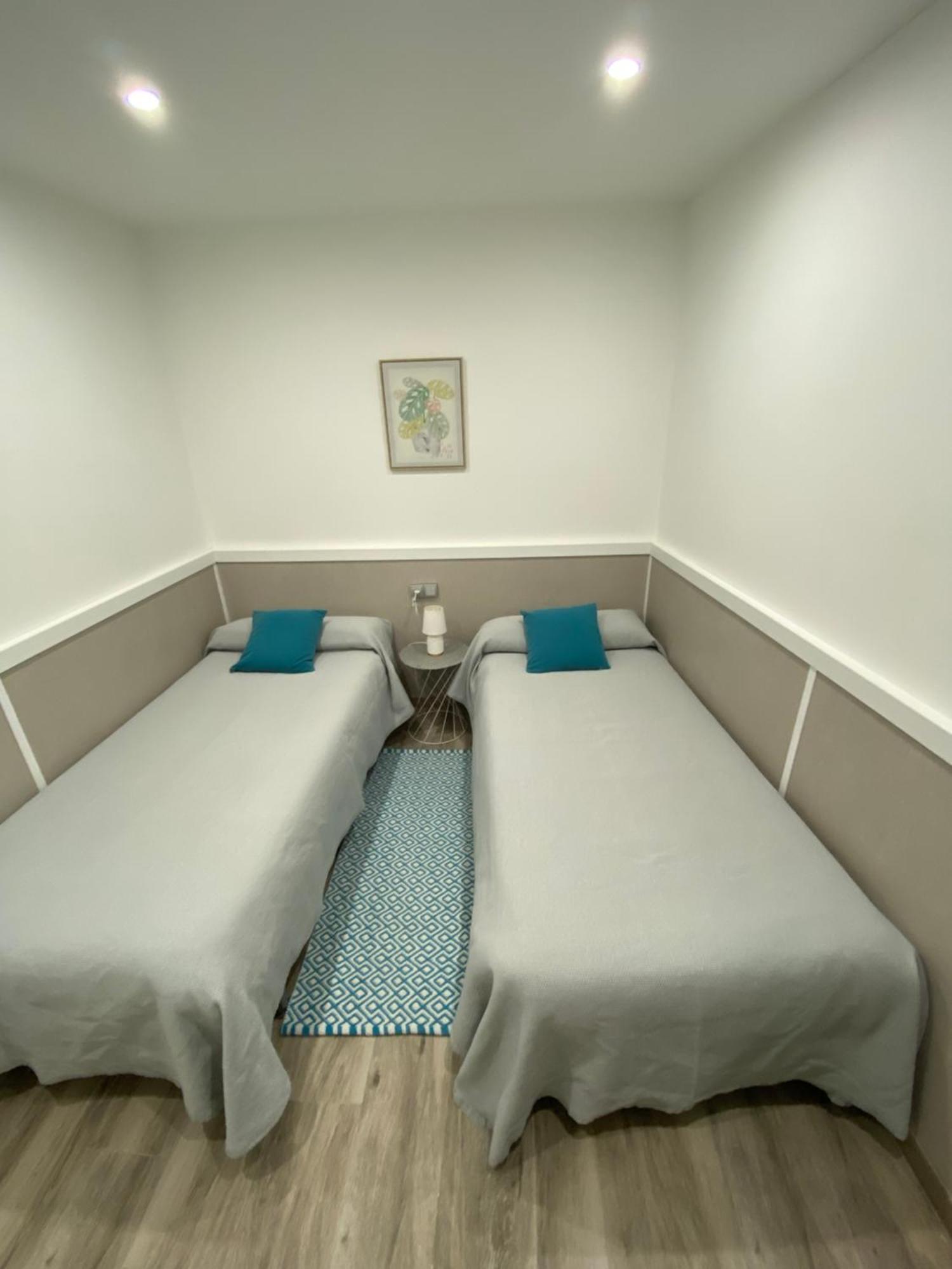 Casa En Primeria Linea De Playa Holiday home Raxo