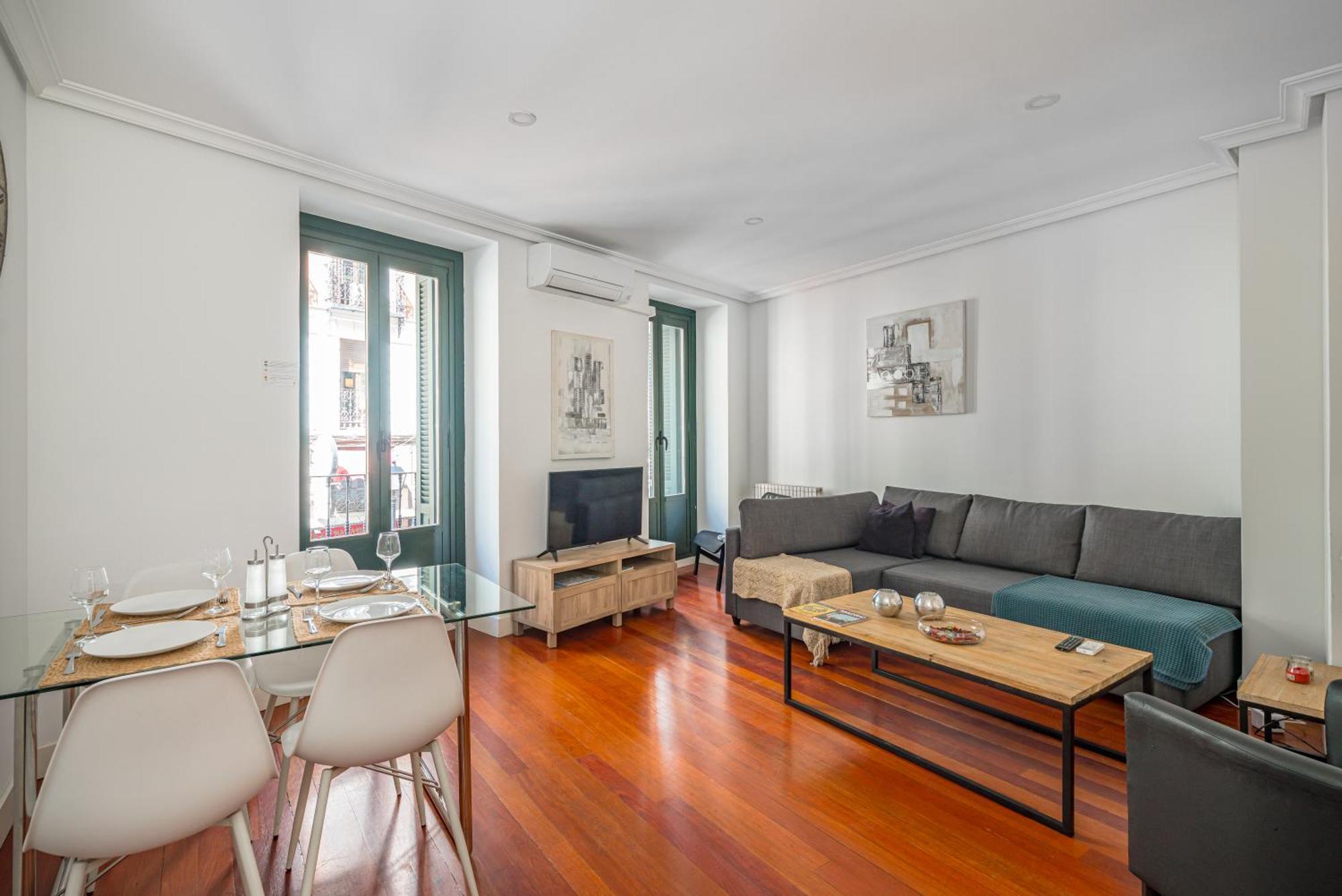 Centrico Plaza Espana - Gran Via Apartment *