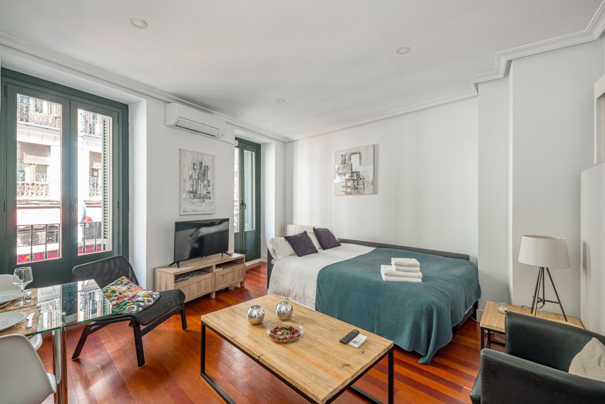 Centrico Plaza Espana - Gran Via Apartment *